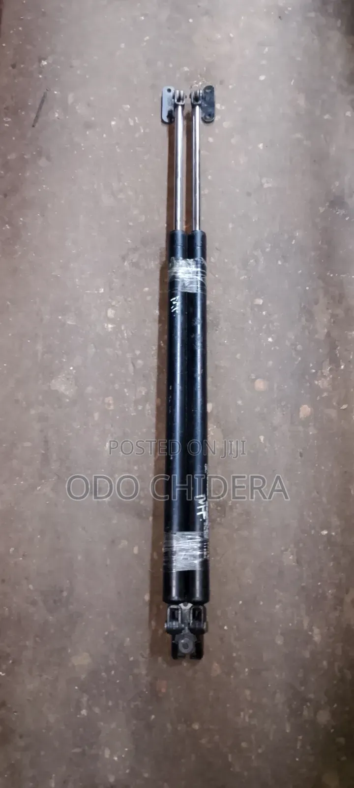 Booth Shock Nissan Urvan E25