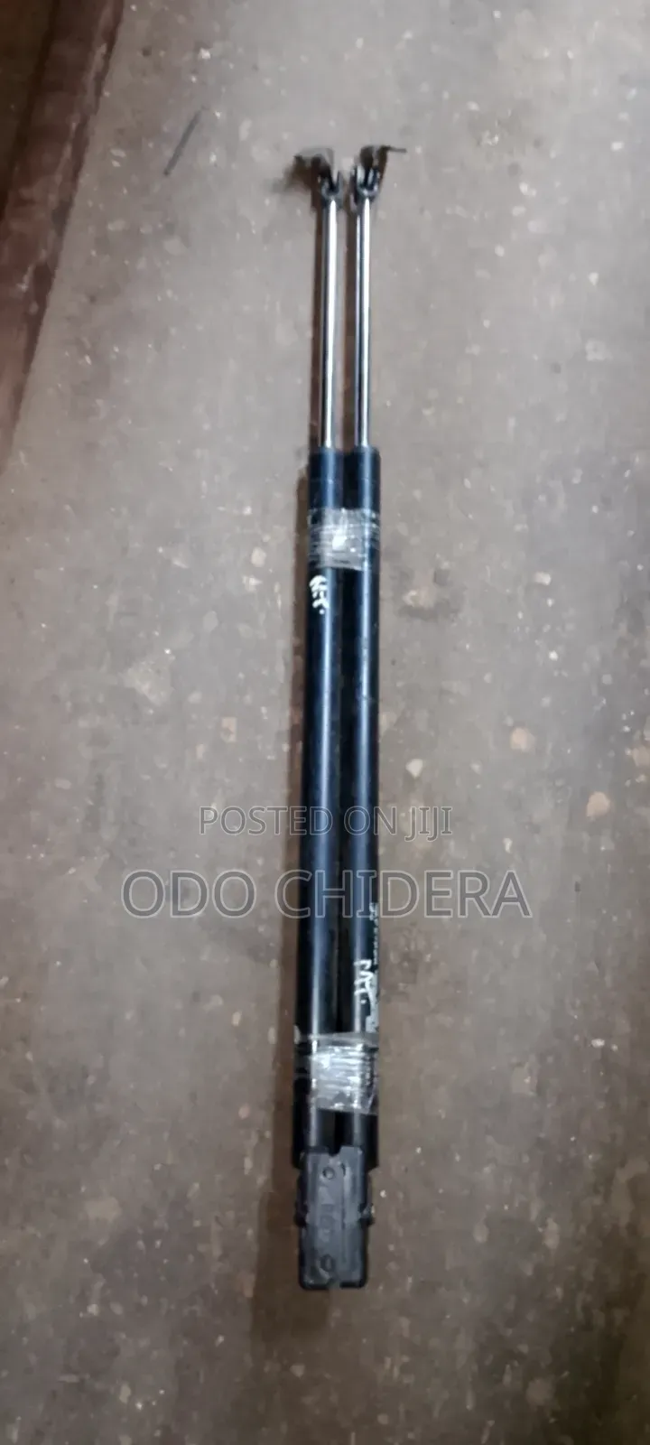 Booth Shock Nissan Urvan E25