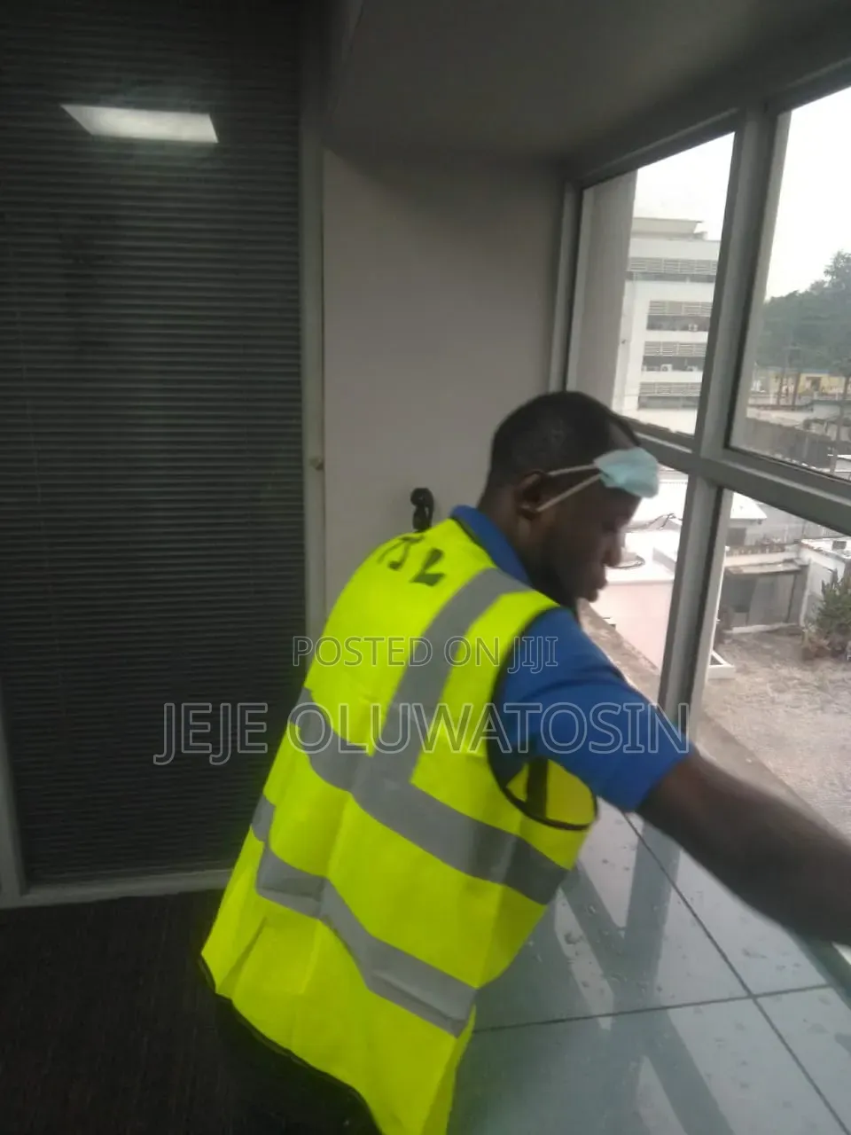 Office Cleaning and Room Space Cleaning