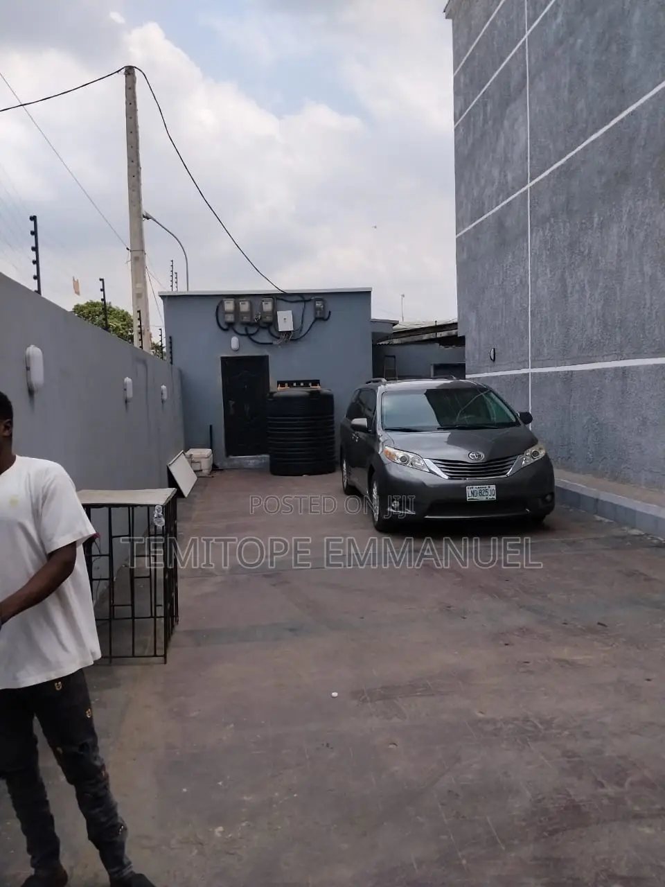 Furnished 4bdrm Duplex in Ilupeju for sale