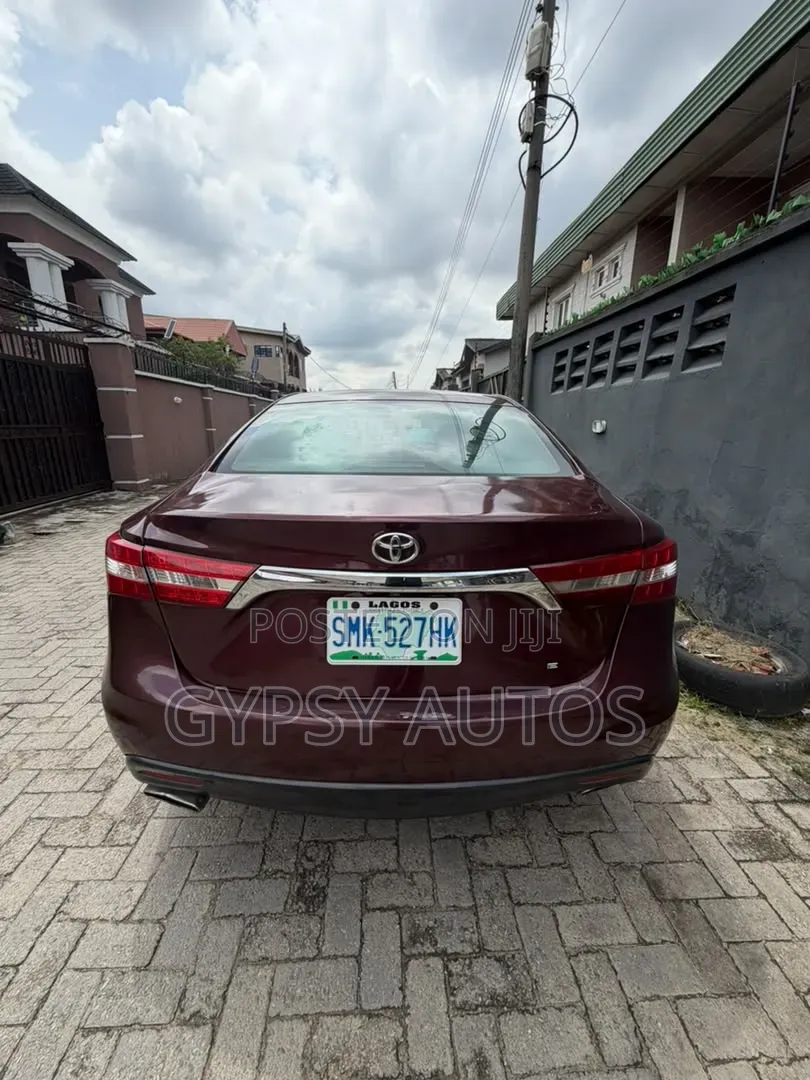 Toyota Avalon XLE 4dr Sedan (3.5L 6cyl 6A) 2014 Burgundy