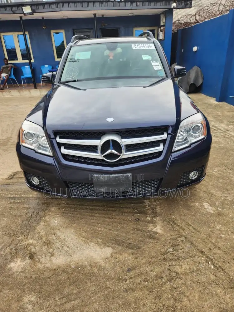 Mercedes-Benz GLK-Class 350 2011 Blue