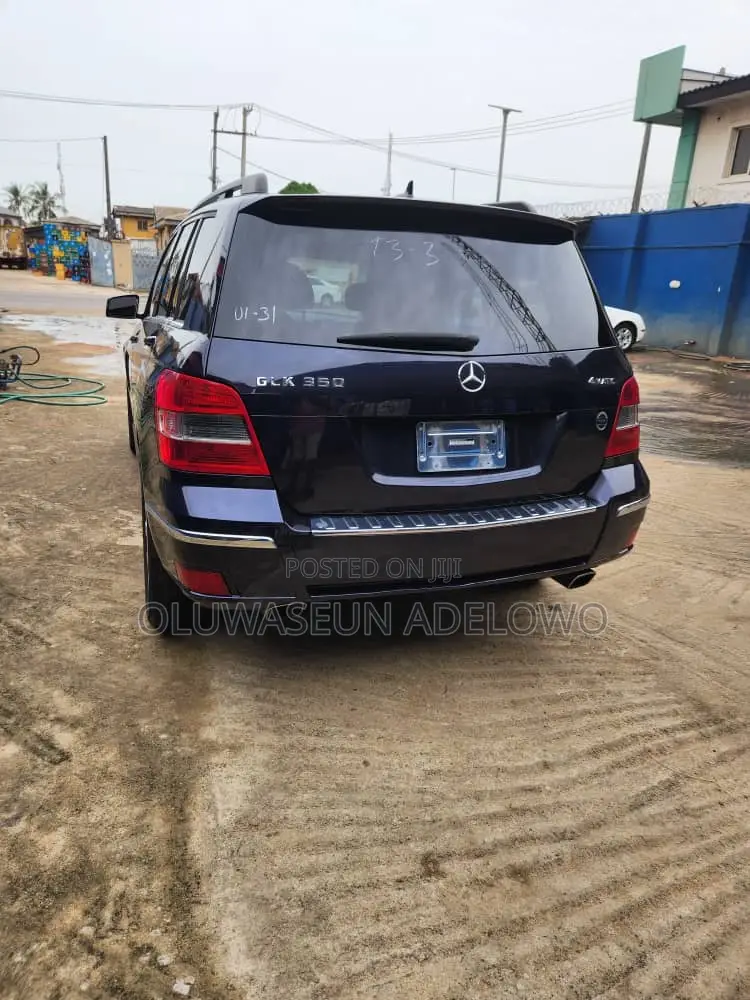 Mercedes-Benz GLK-Class 350 2011 Blue