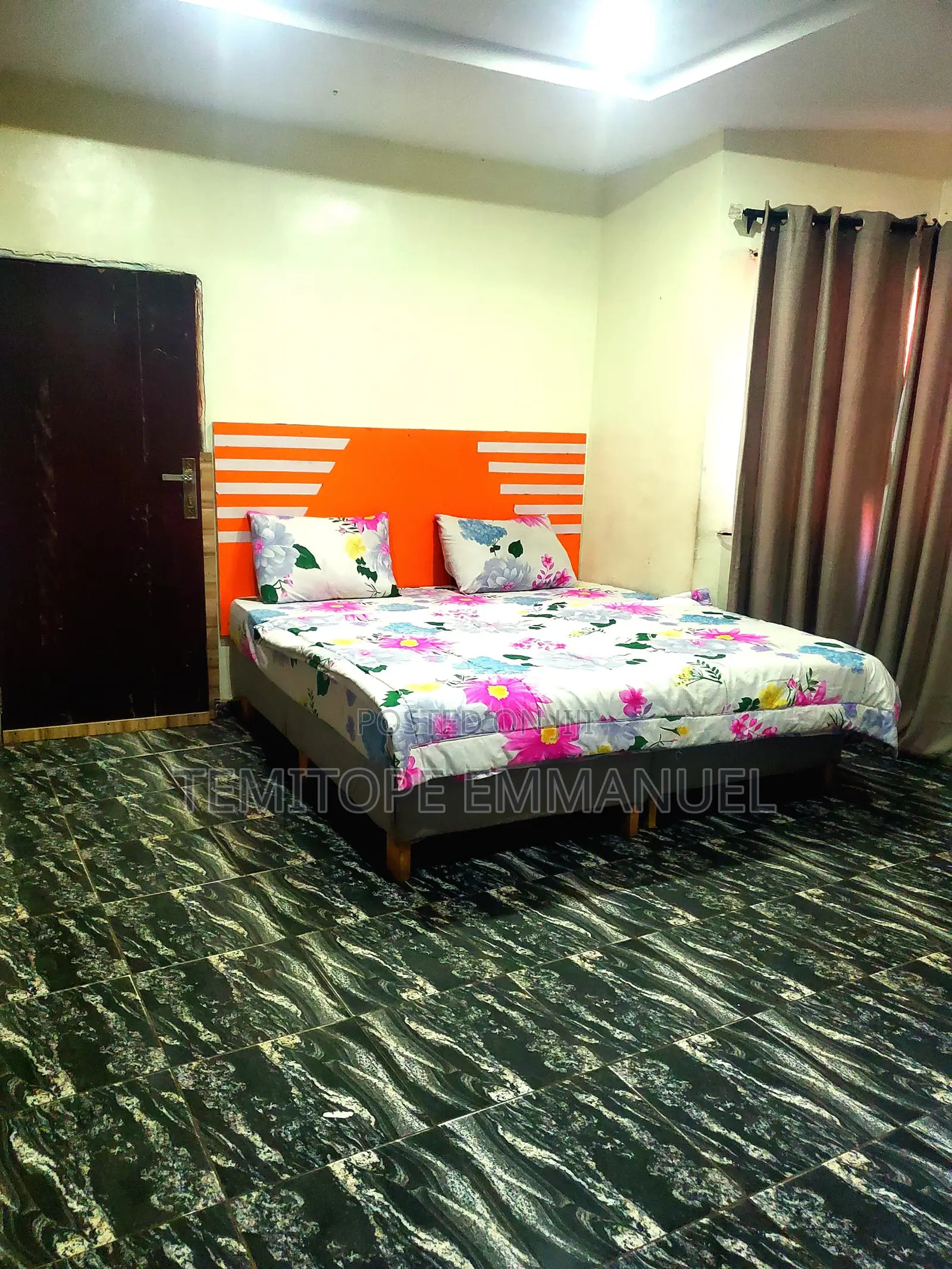 Actively Functioning 25 Rooms Hotel