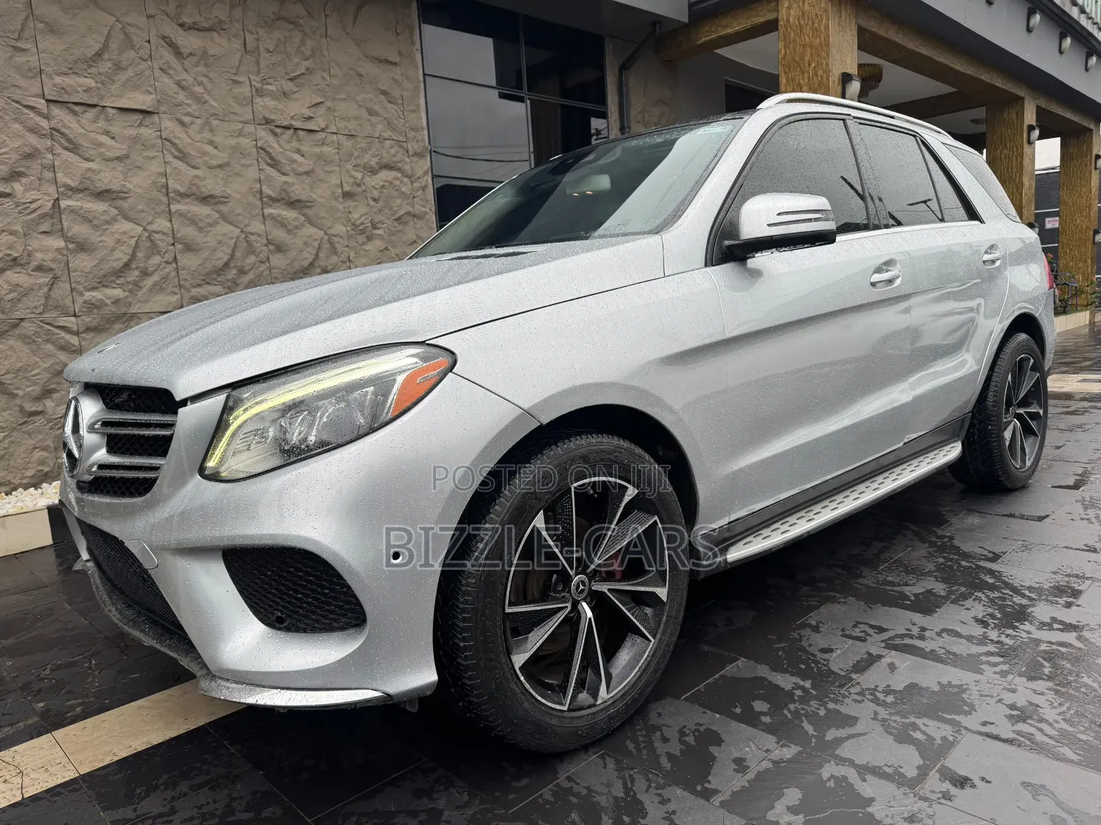 Mercedes-Benz GLE-Class 2018 Silver
