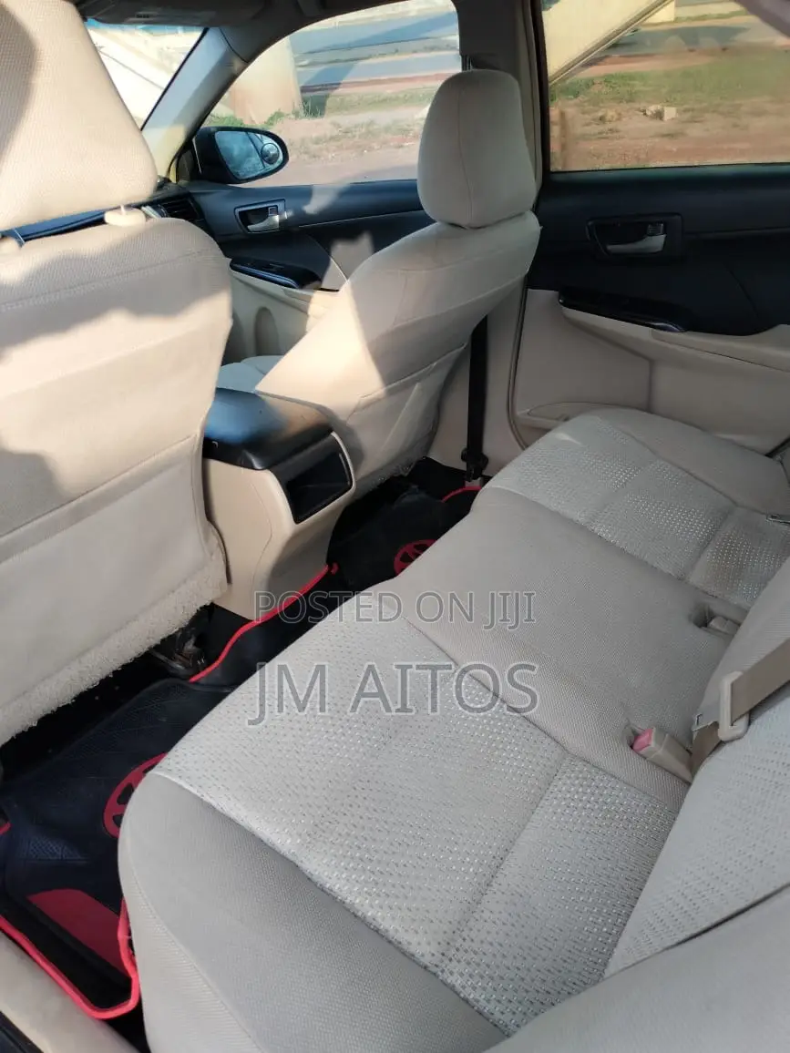 Toyota Camry LE 4dr Sedan (2.5L 4cyl 6A) 2013 Black
