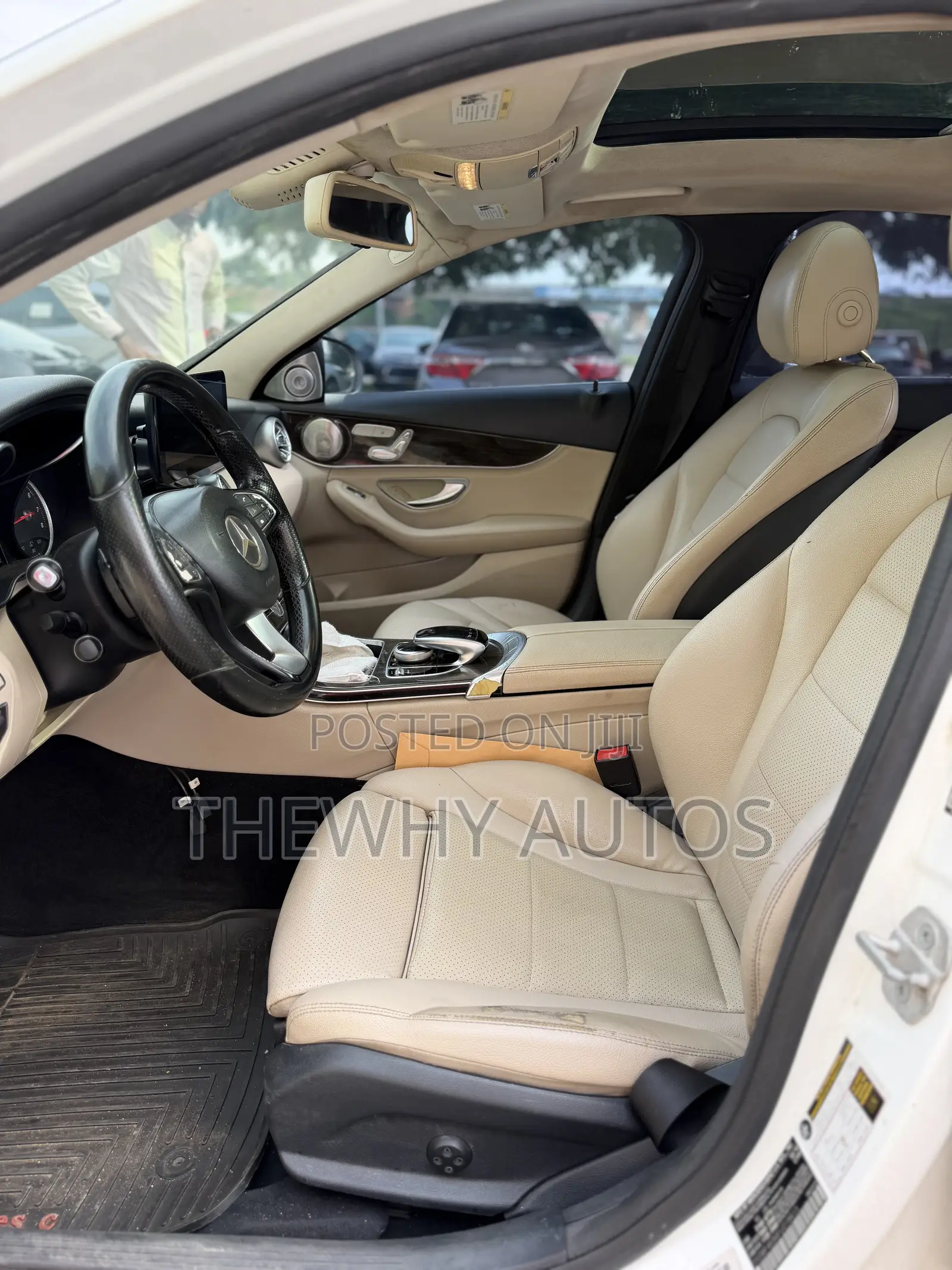 Mercedes-Benz C300 Sport 4dr RWD Sedan (2.0L 4cyl 7A) 2015 White
