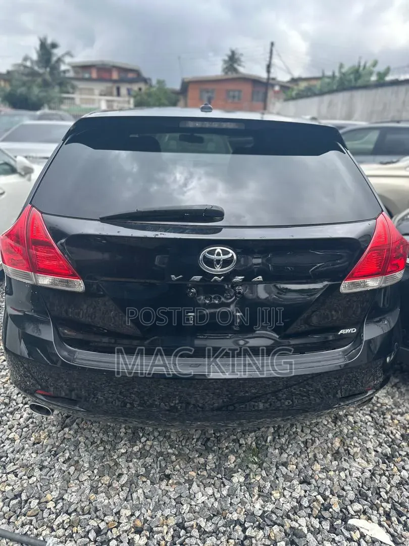 Toyota Venza V6 2010 Black