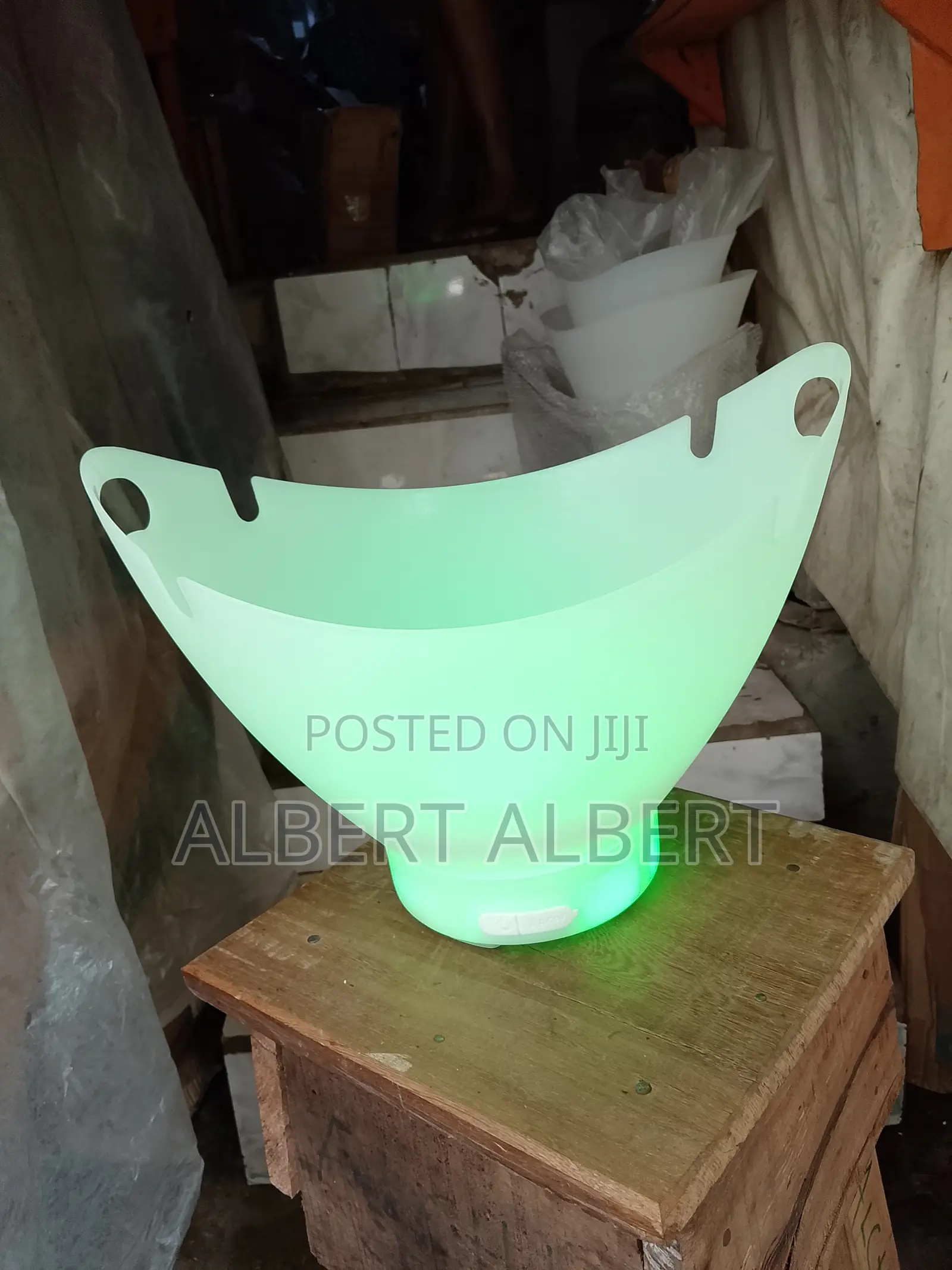 Big Wine Champagne Bowl With Led Light and Bluetooth Speaker