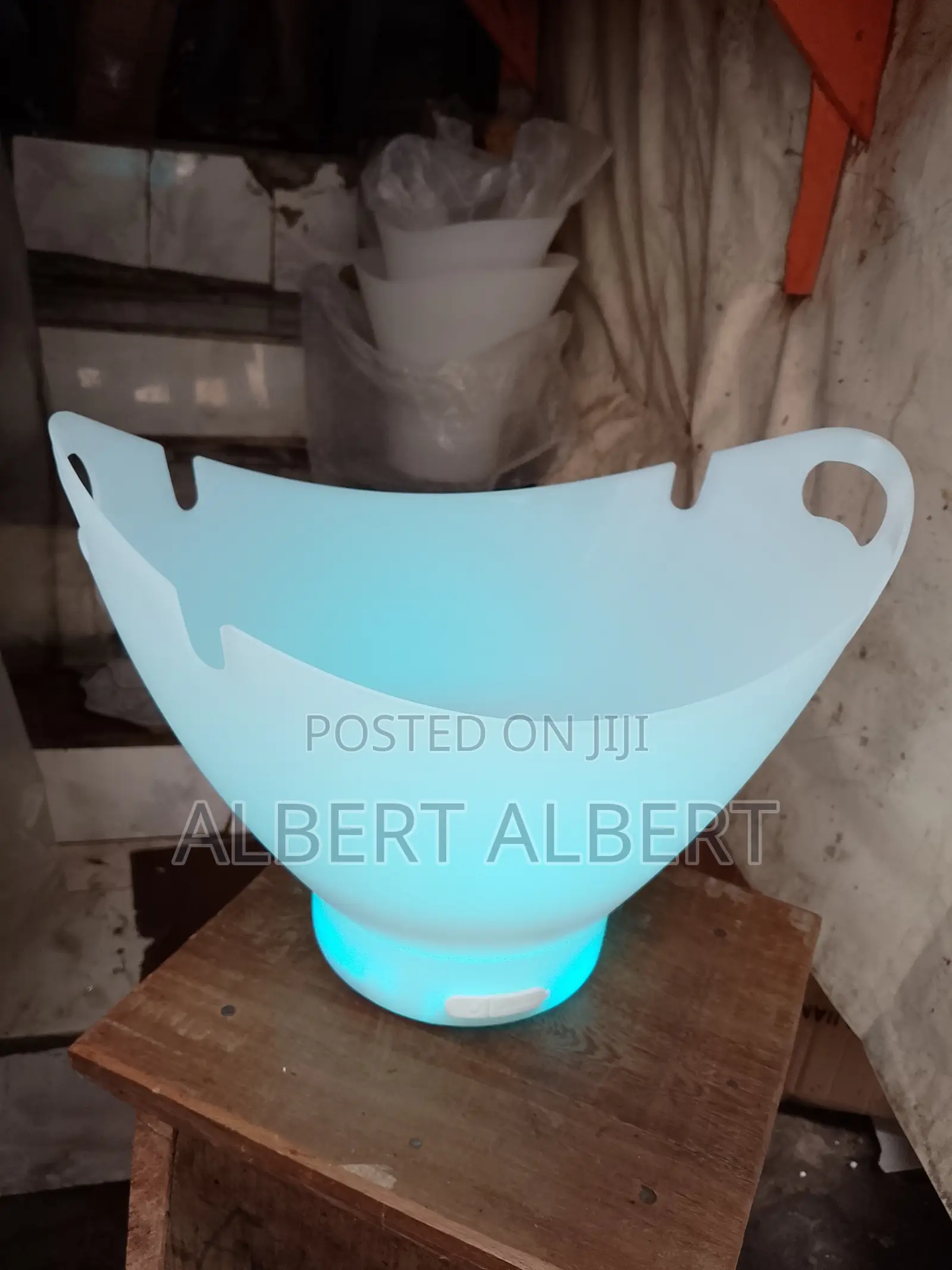 Big Wine Champagne Bowl With Led Light and Bluetooth Speaker