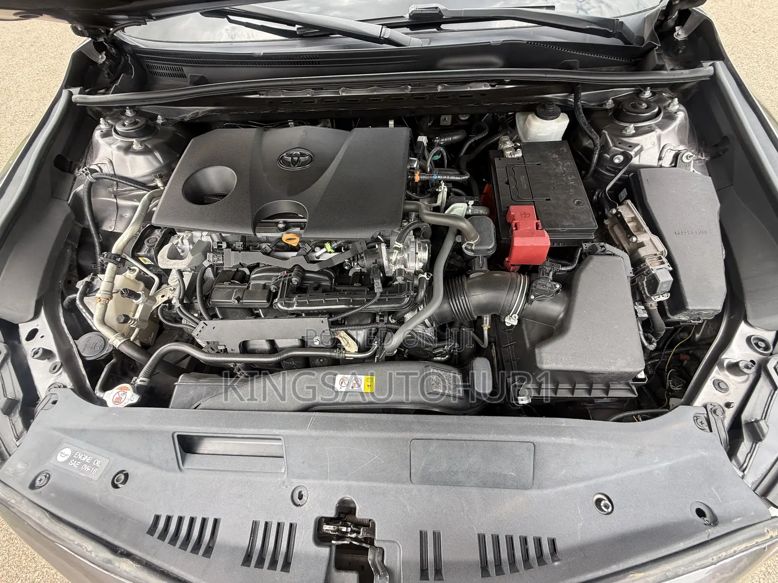 Toyota Camry SE 2021 Gray