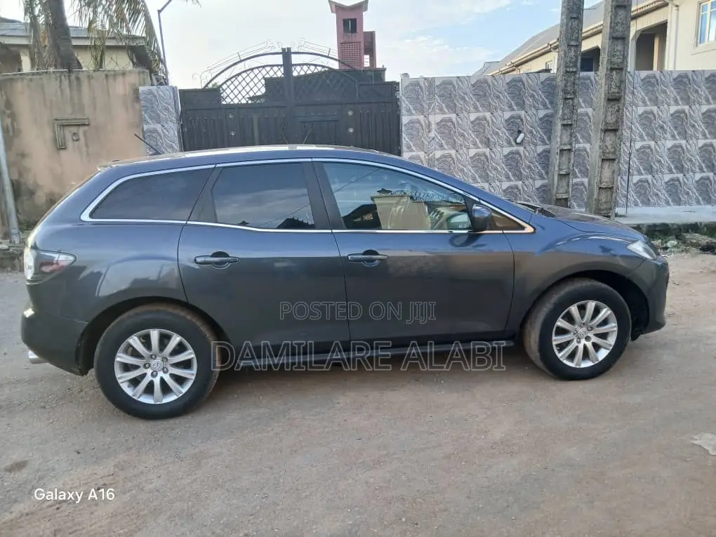 Mazda CX-7 2011 Gray