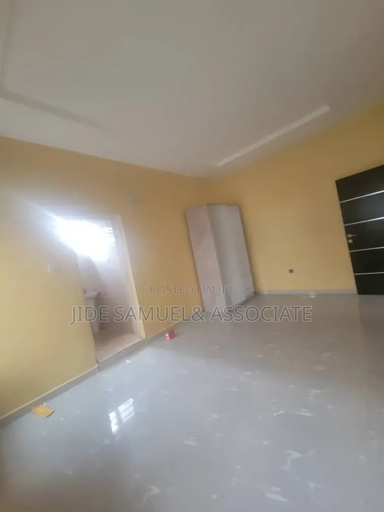 Furnished Mini Flat in Ayobo for rent