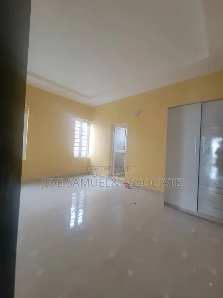 Furnished Mini Flat in Ayobo for rent