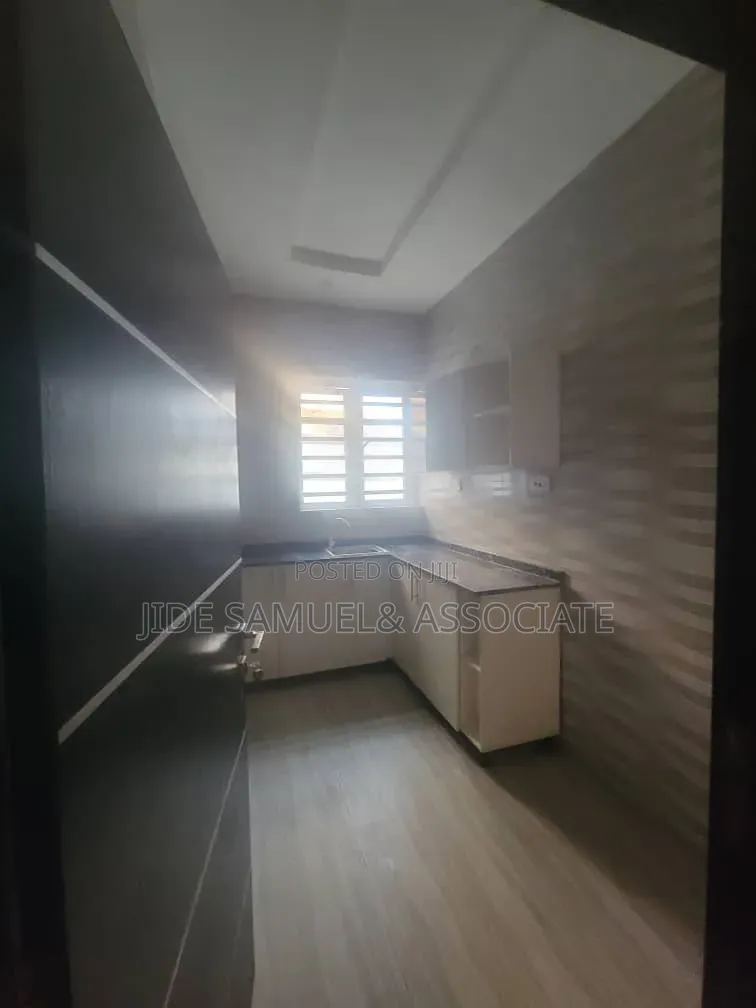 Furnished Mini Flat in Ayobo for rent