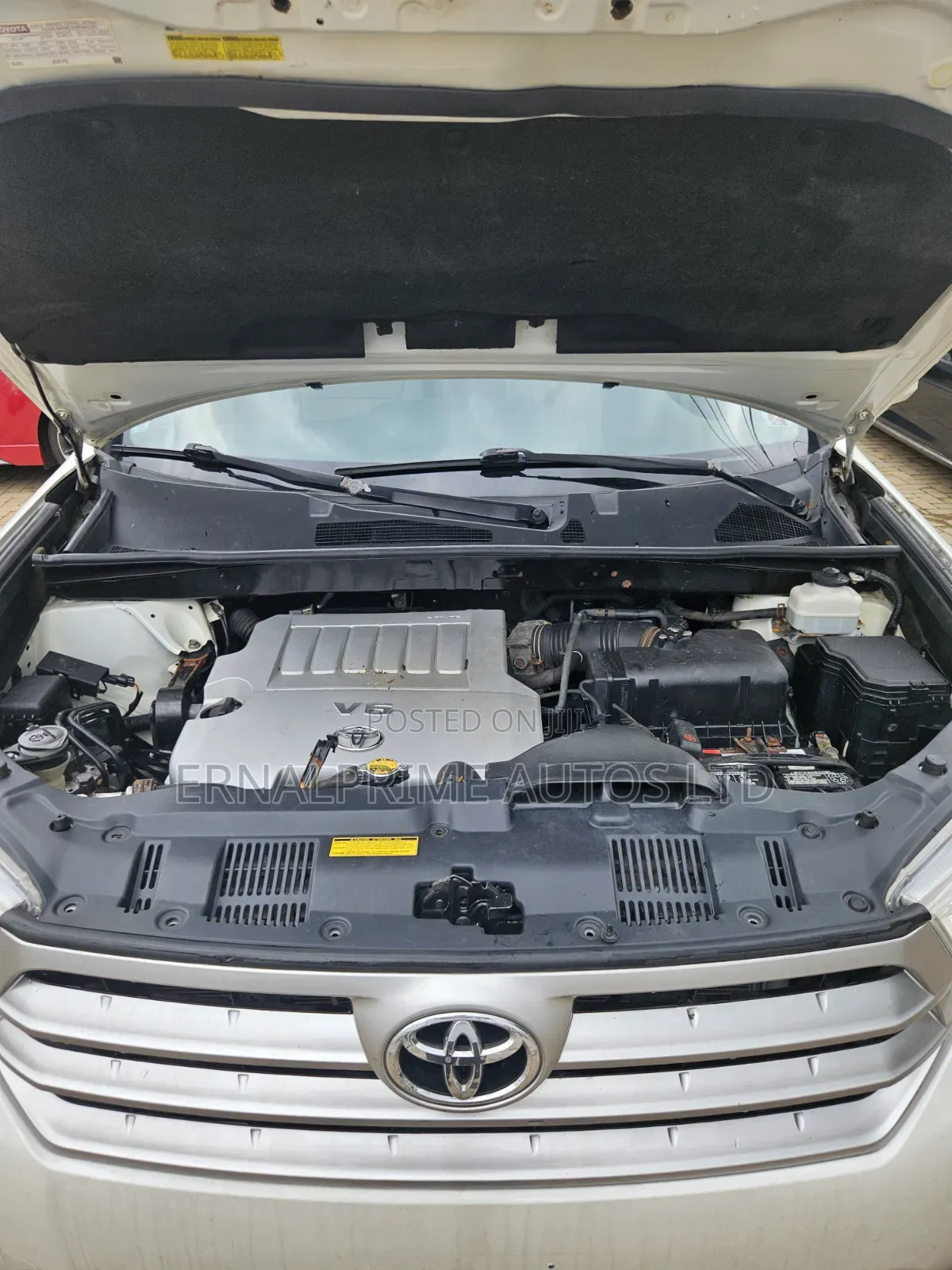 Toyota Highlander Limited 2012 White
