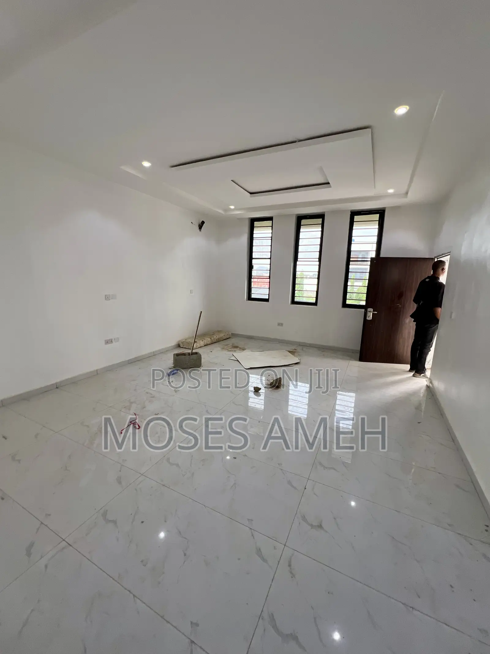 3bdrm Block of Flats in Jahi for rent