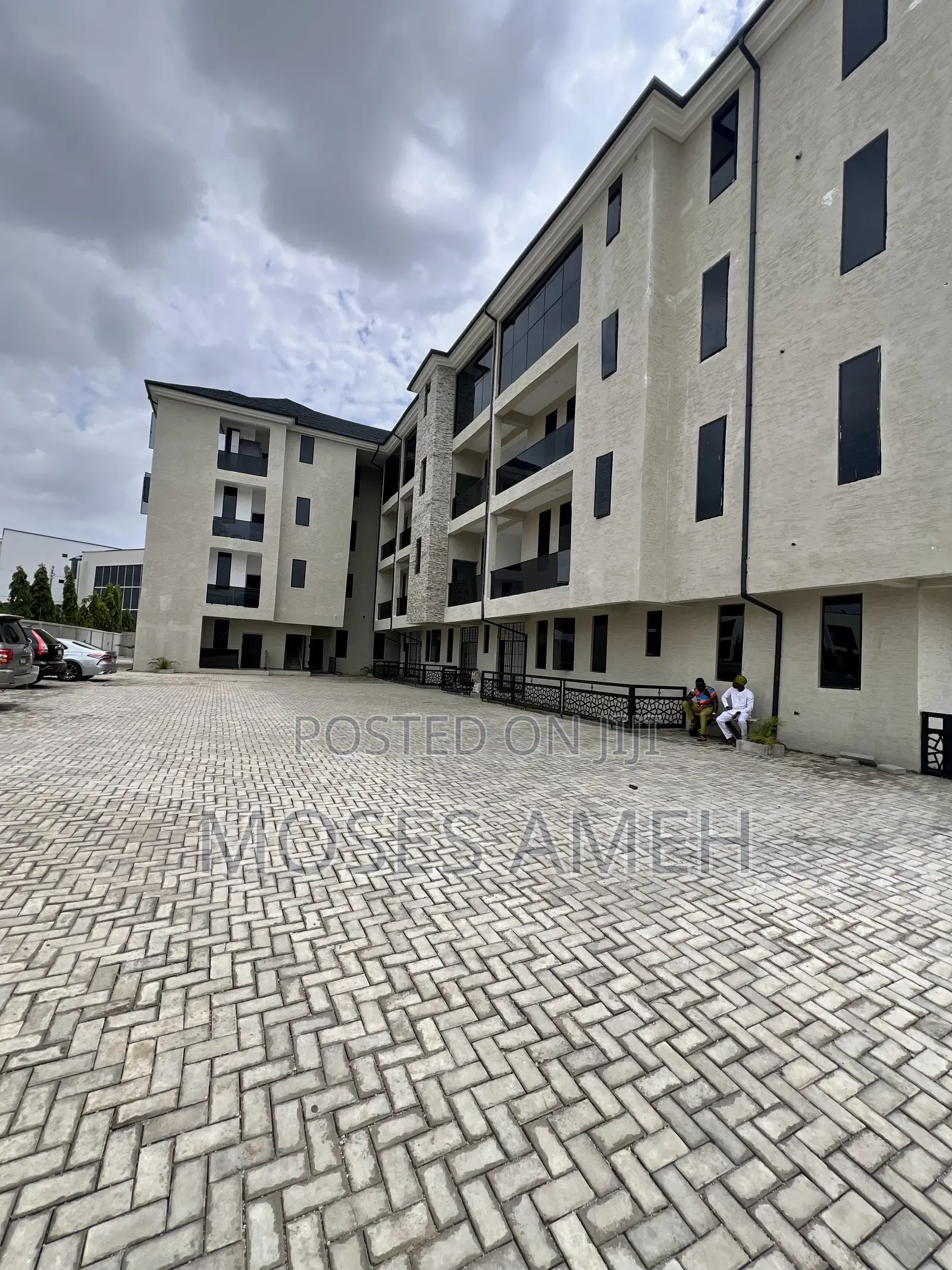 3bdrm Block of Flats in Jahi for rent