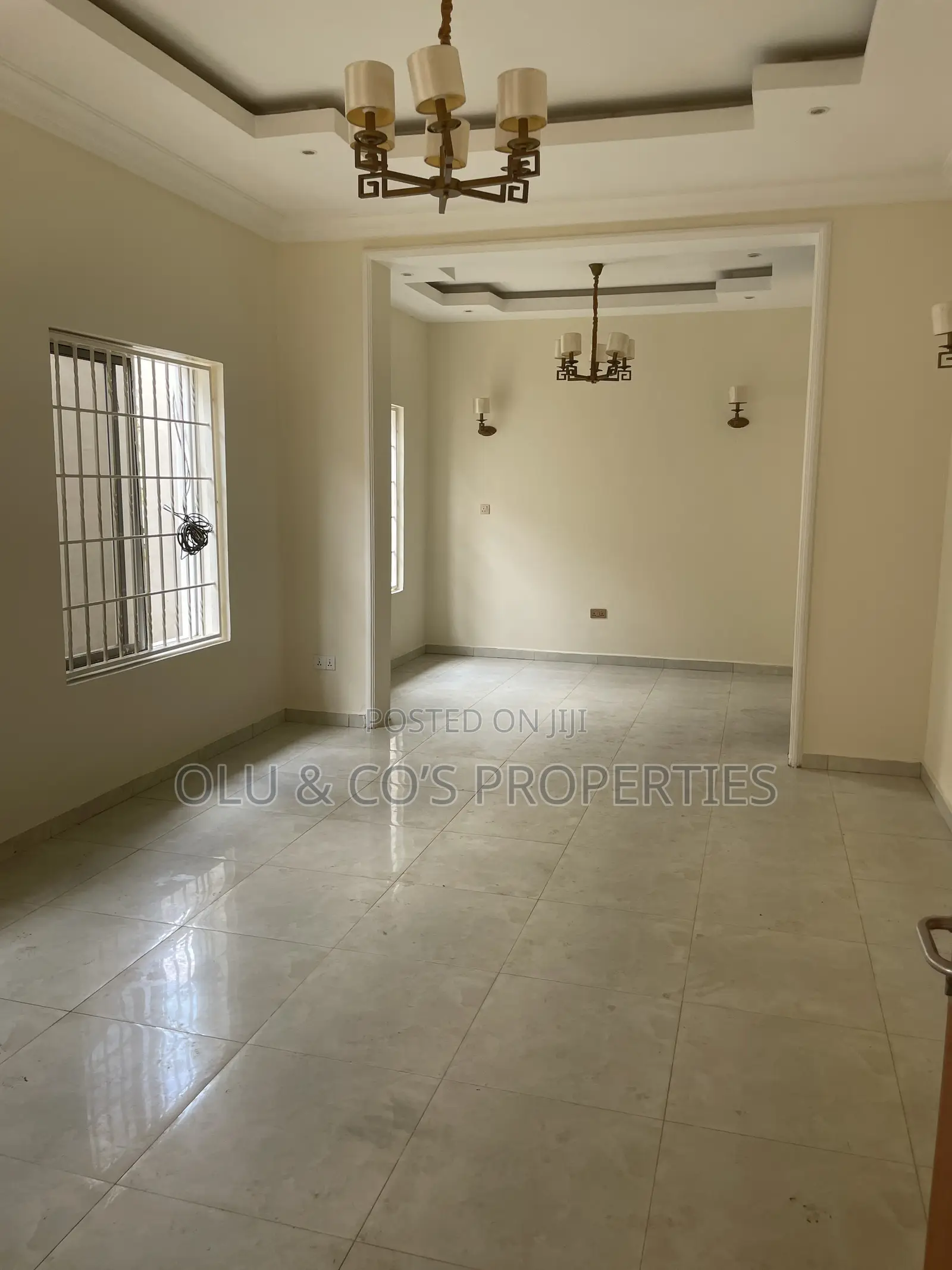 2bdrm Block of Flats in Wuse for rent