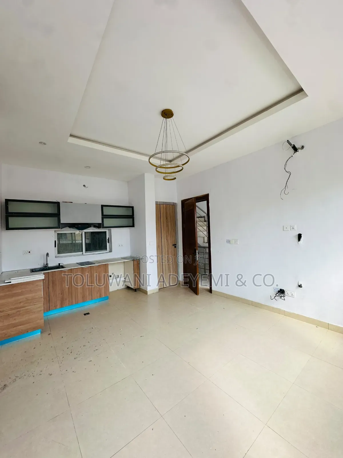 2 Bedroom Apartment in a Flood Free Environment in Ikate Lekki