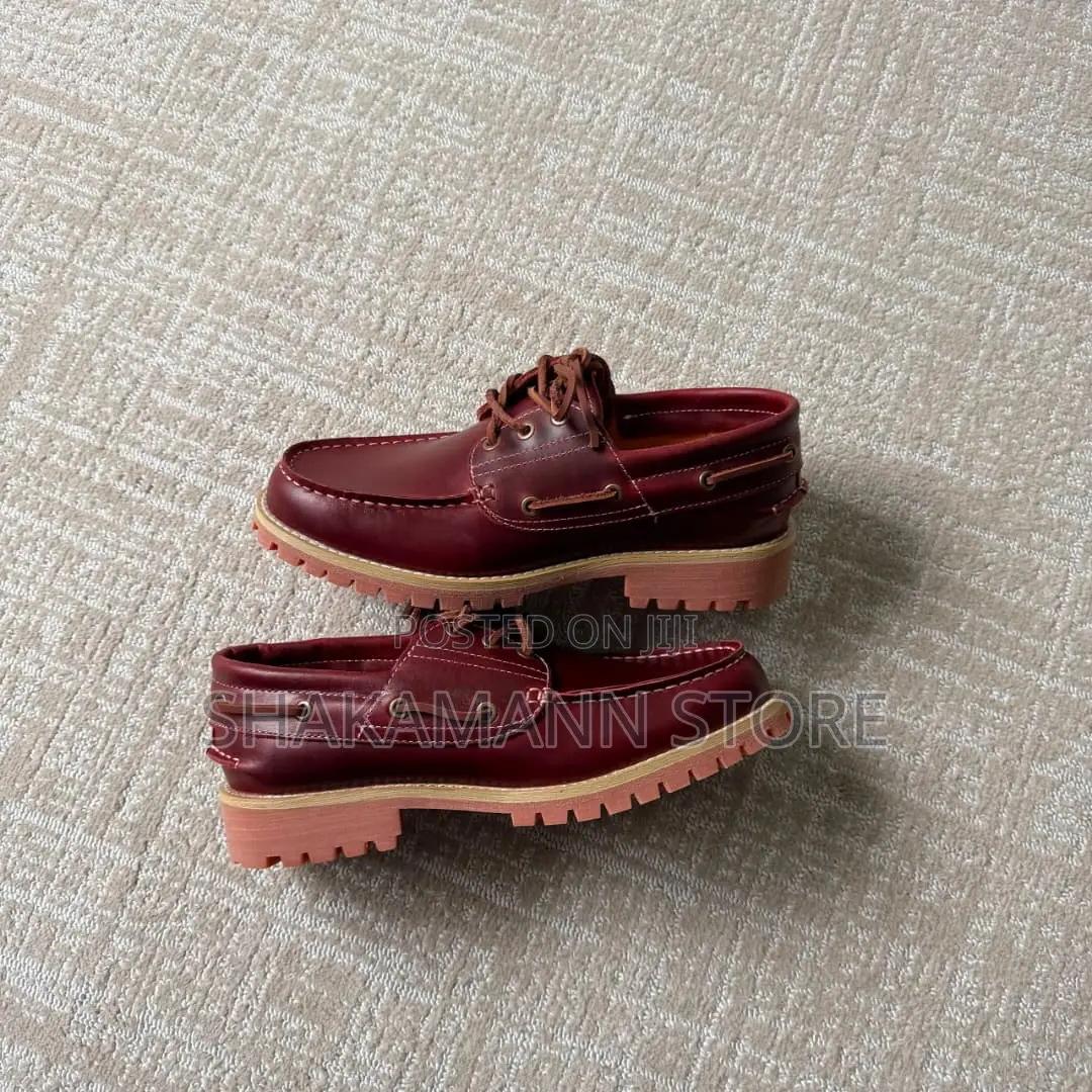 The Authentic 3-Eye Lug Boat Shoes in Lime Washed Cement