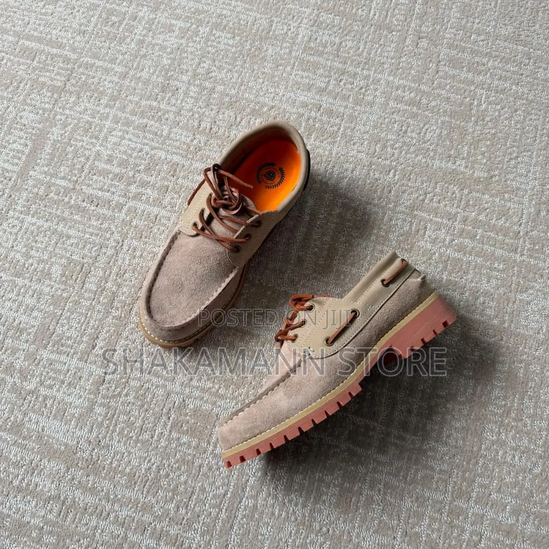 The Authentic 3-Eye Lug Boat Shoes in Lime Washed Cement