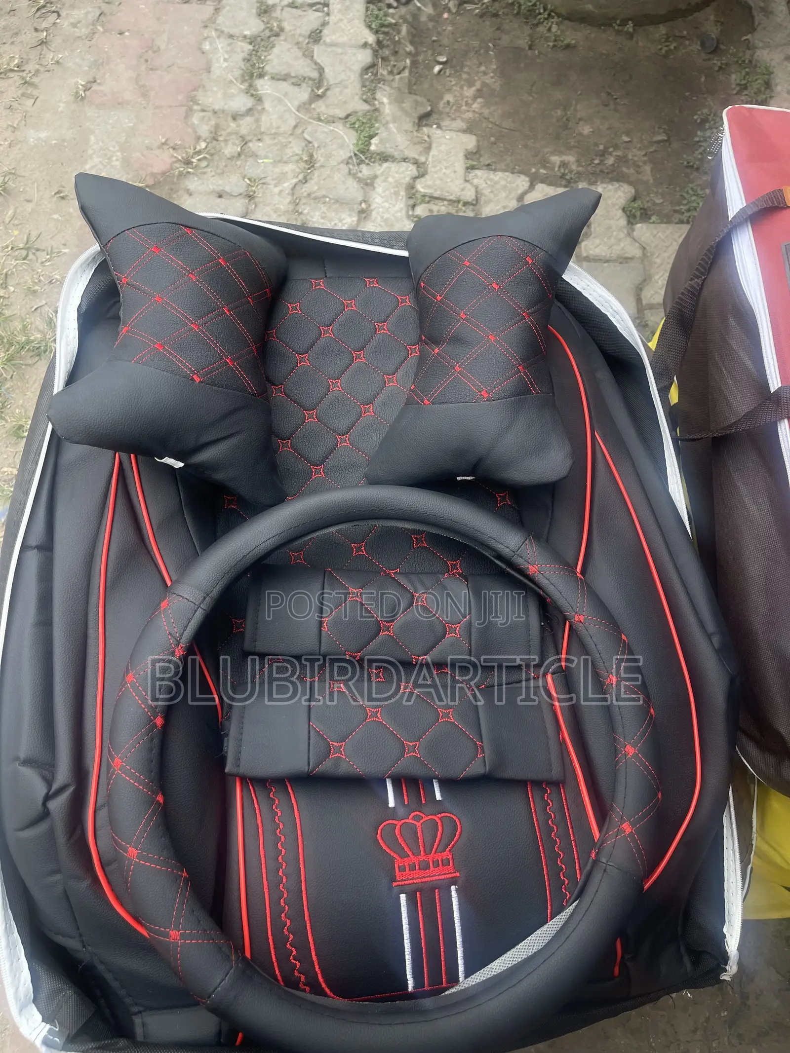 Crown Seat Cover