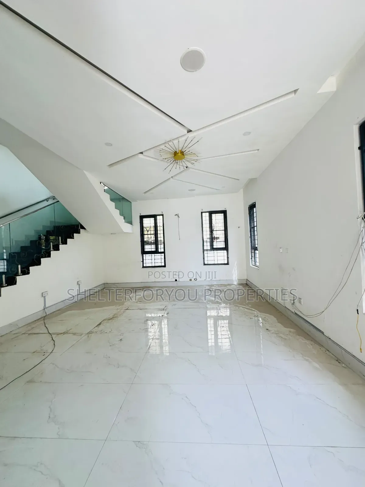 5bdrm Duplex in Lekki Phase 1 for sale