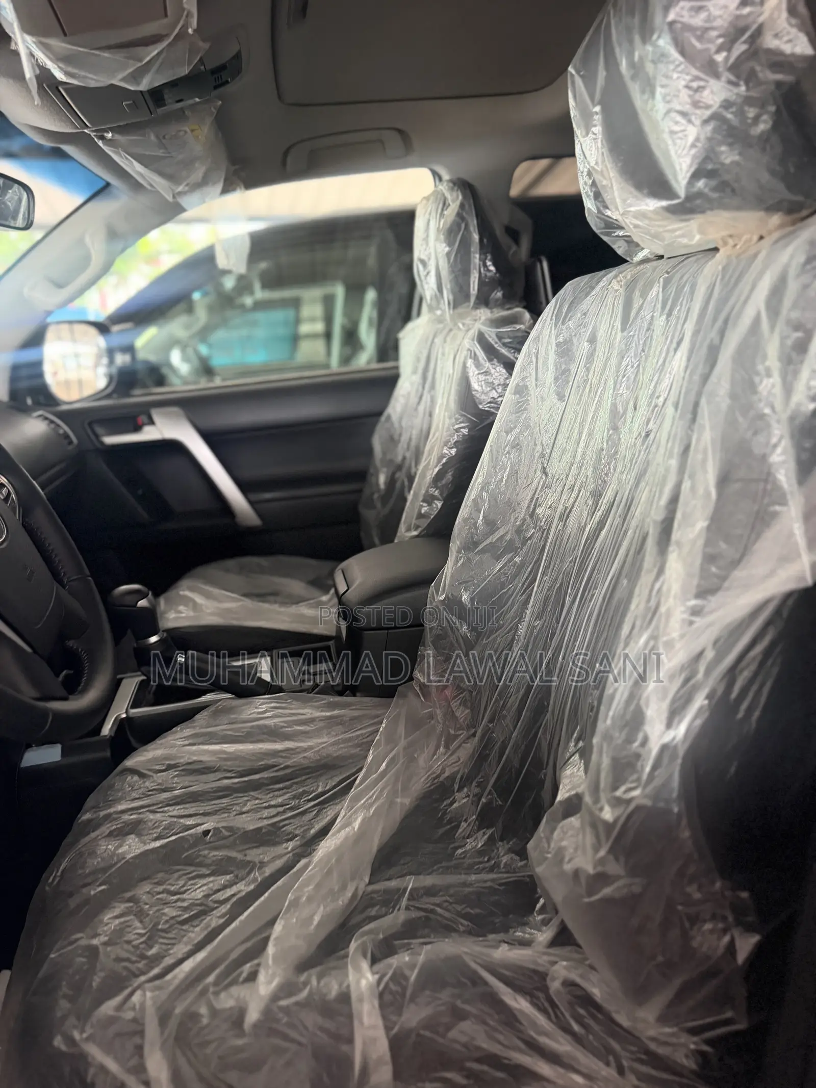 Toyota Land Cruiser Prado 2023 Black