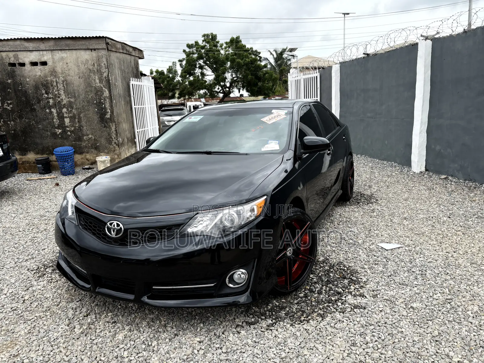 Toyota Camry SE Sport 4dr Sedan w/Prod. End 11/13 (2.5L 4cyl 6A) 2014 Black