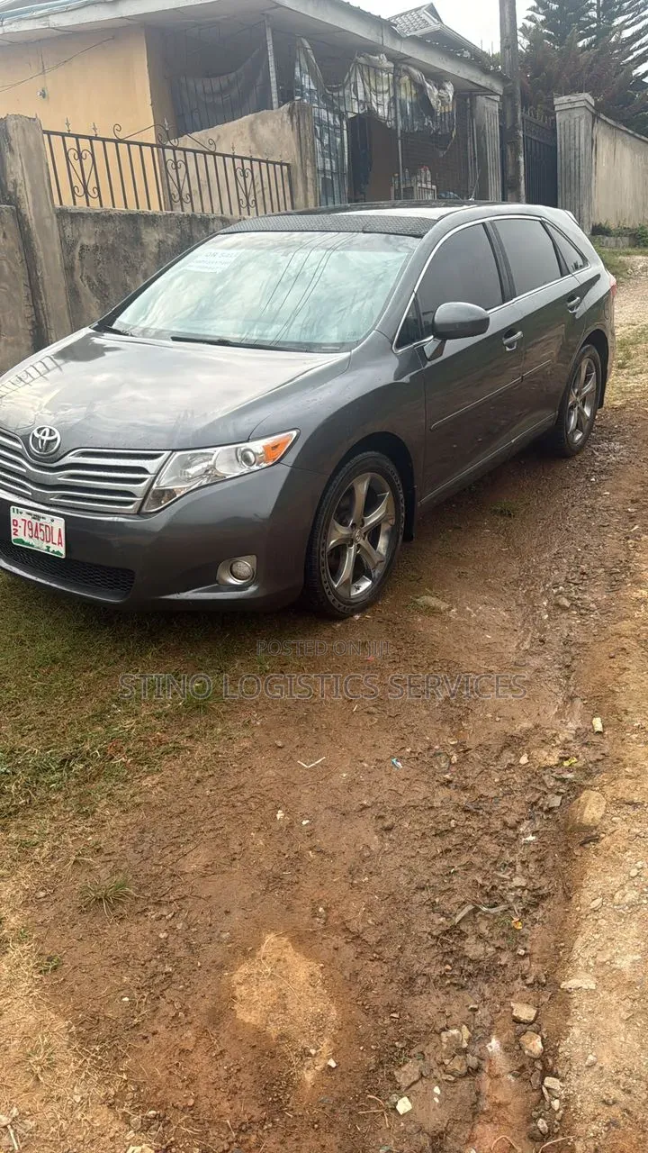 Toyota Venza 2011 Gray