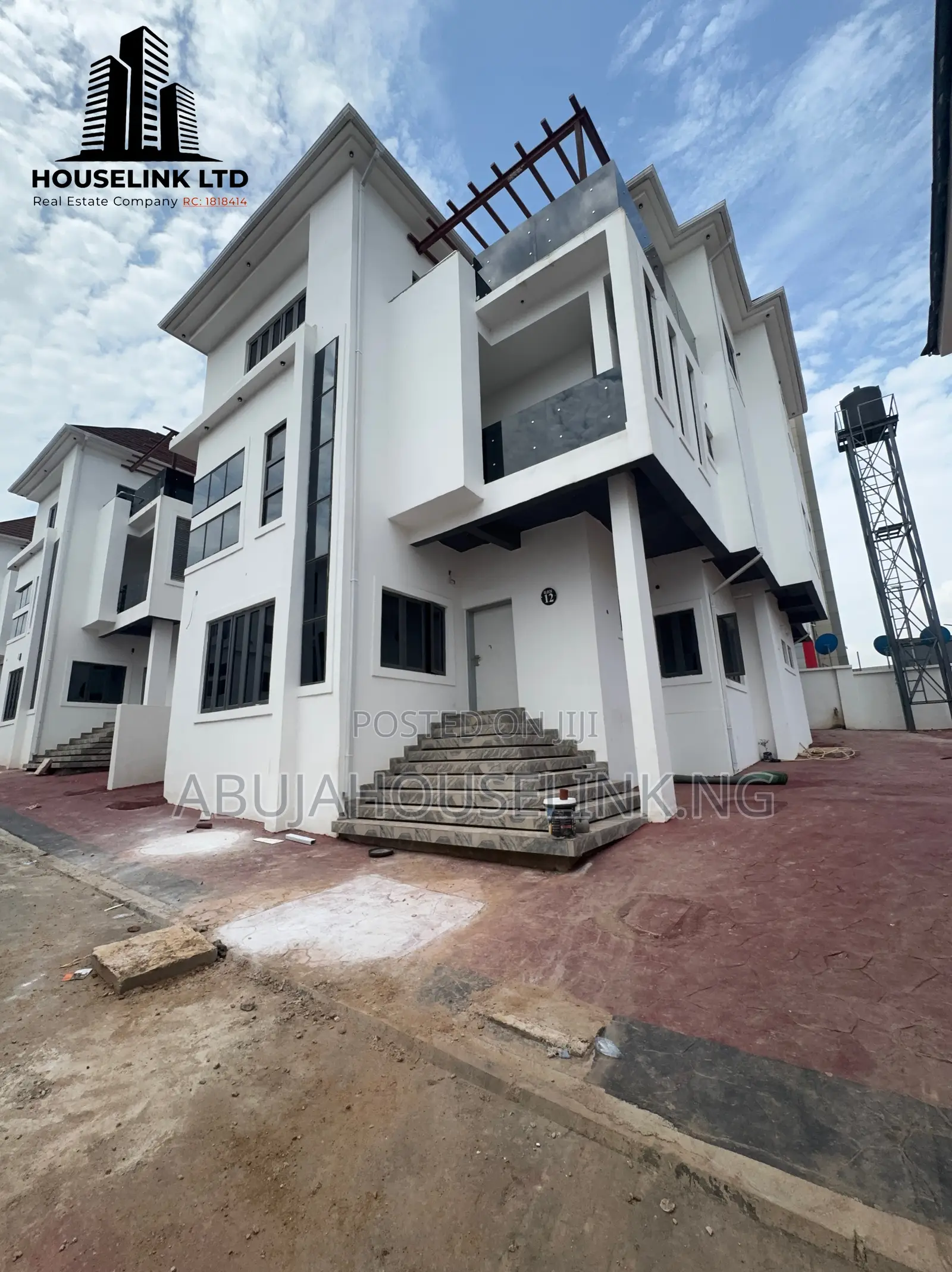 5bdrm Duplex in Guzape Main Abuja for sale