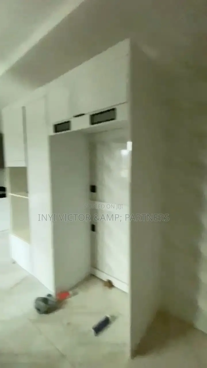 Furnished 6bdrm Duplex in Durumi for rent