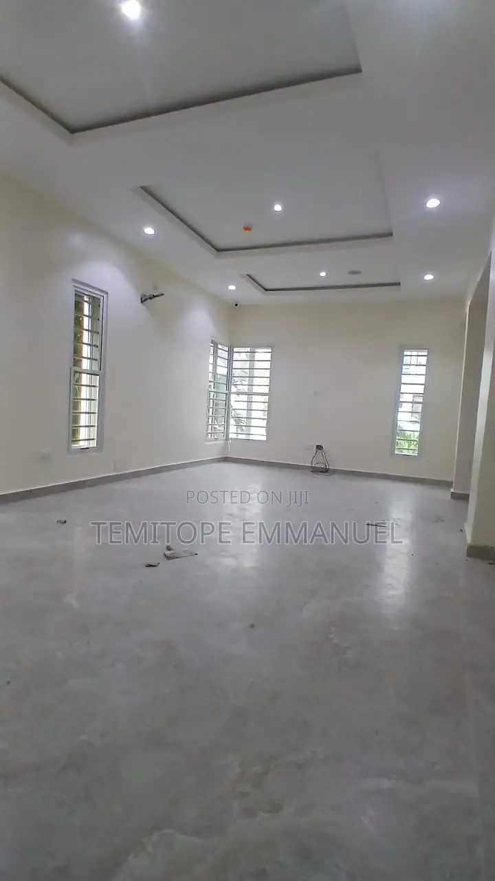 Furnished 4bdrm Duplex in Parkview Estate for rent