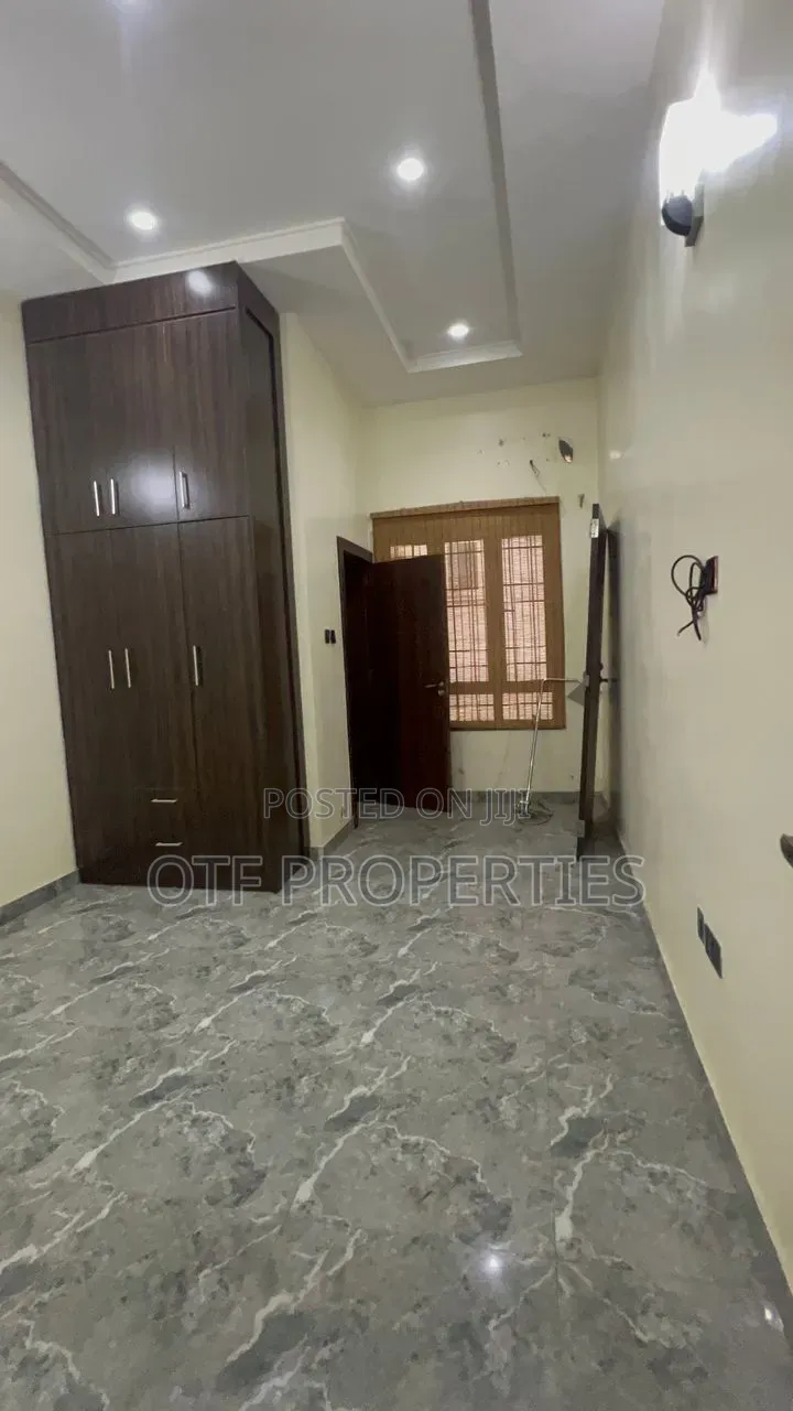4bdrm Duplex in Gilmore, Jahi for rent