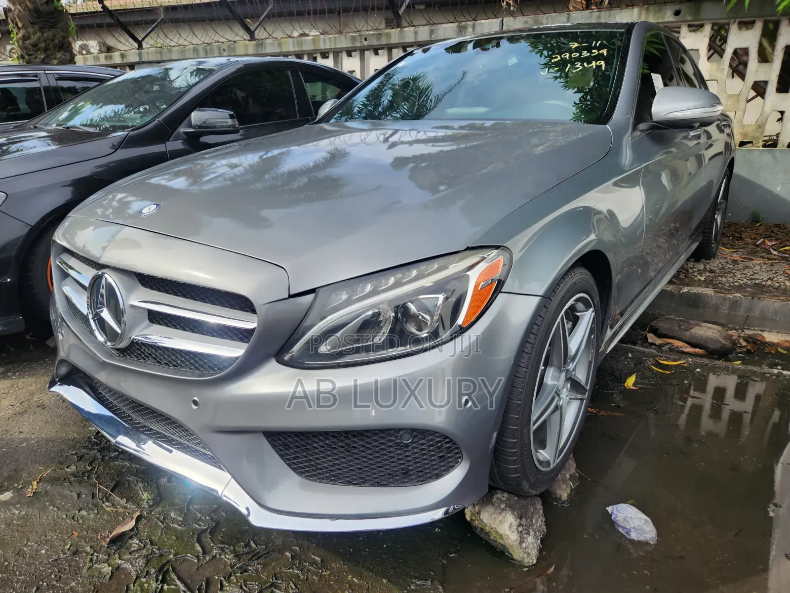 Mercedes-Benz C400 4Matic AWD Sedan (3.0L V6 7A) 2015 Gray