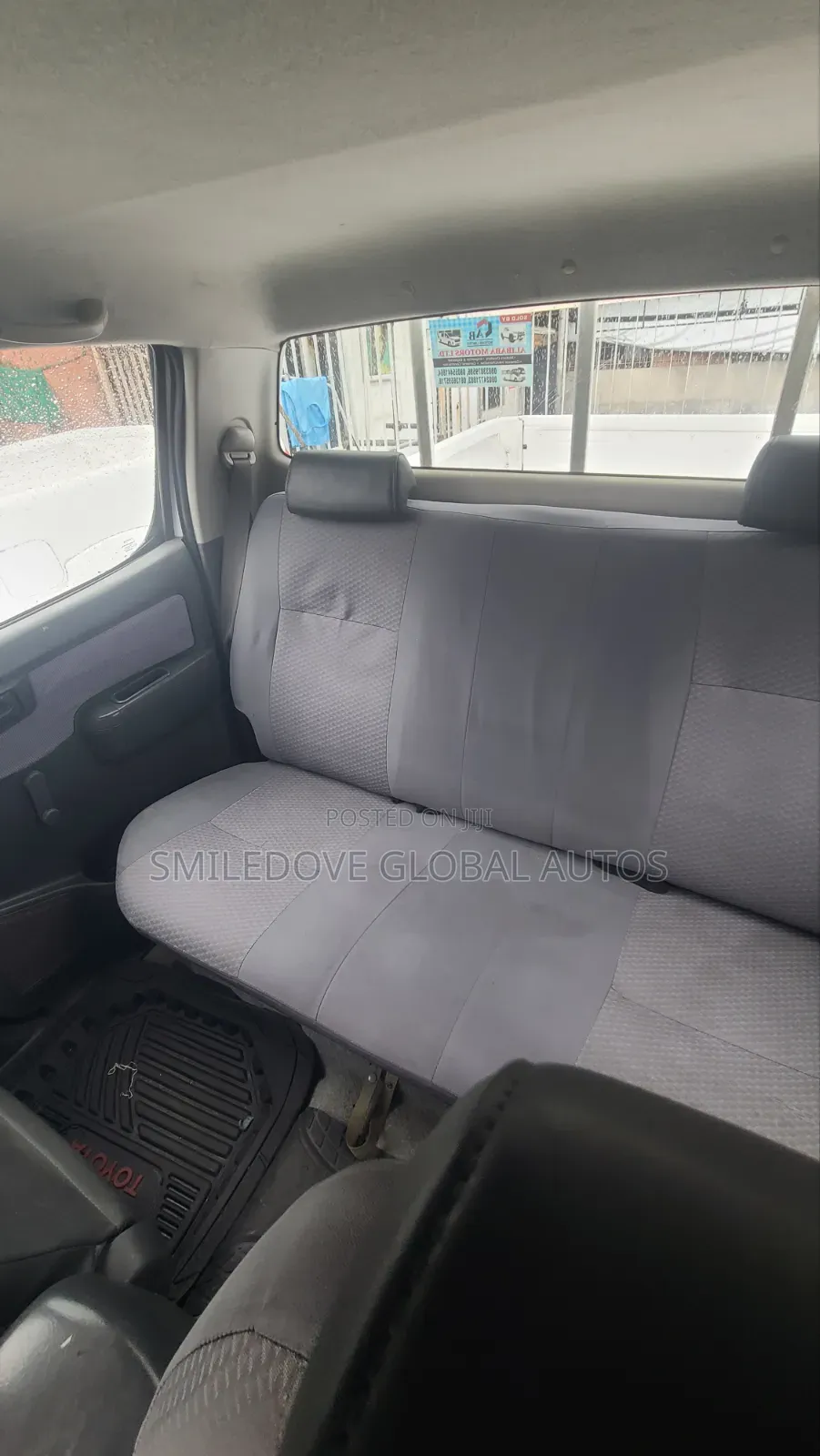 Toyota Hilux 2013 White
