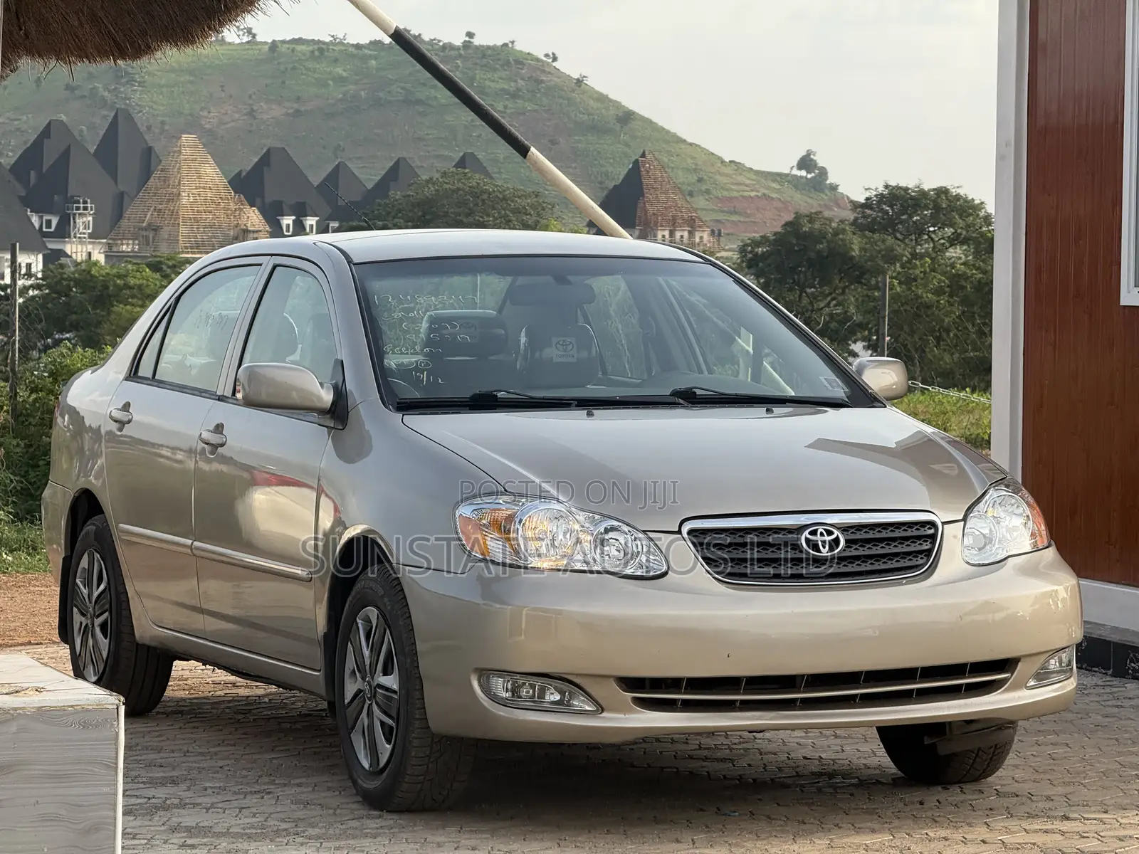 Toyota Corolla 2007 Gold