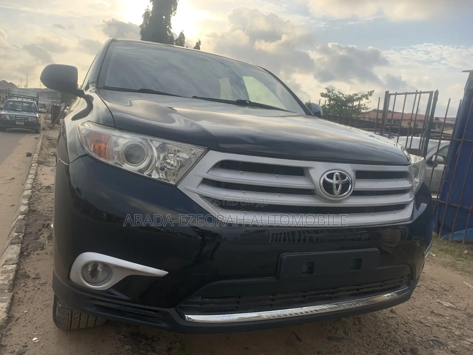 Toyota Highlander SE 2012 Black