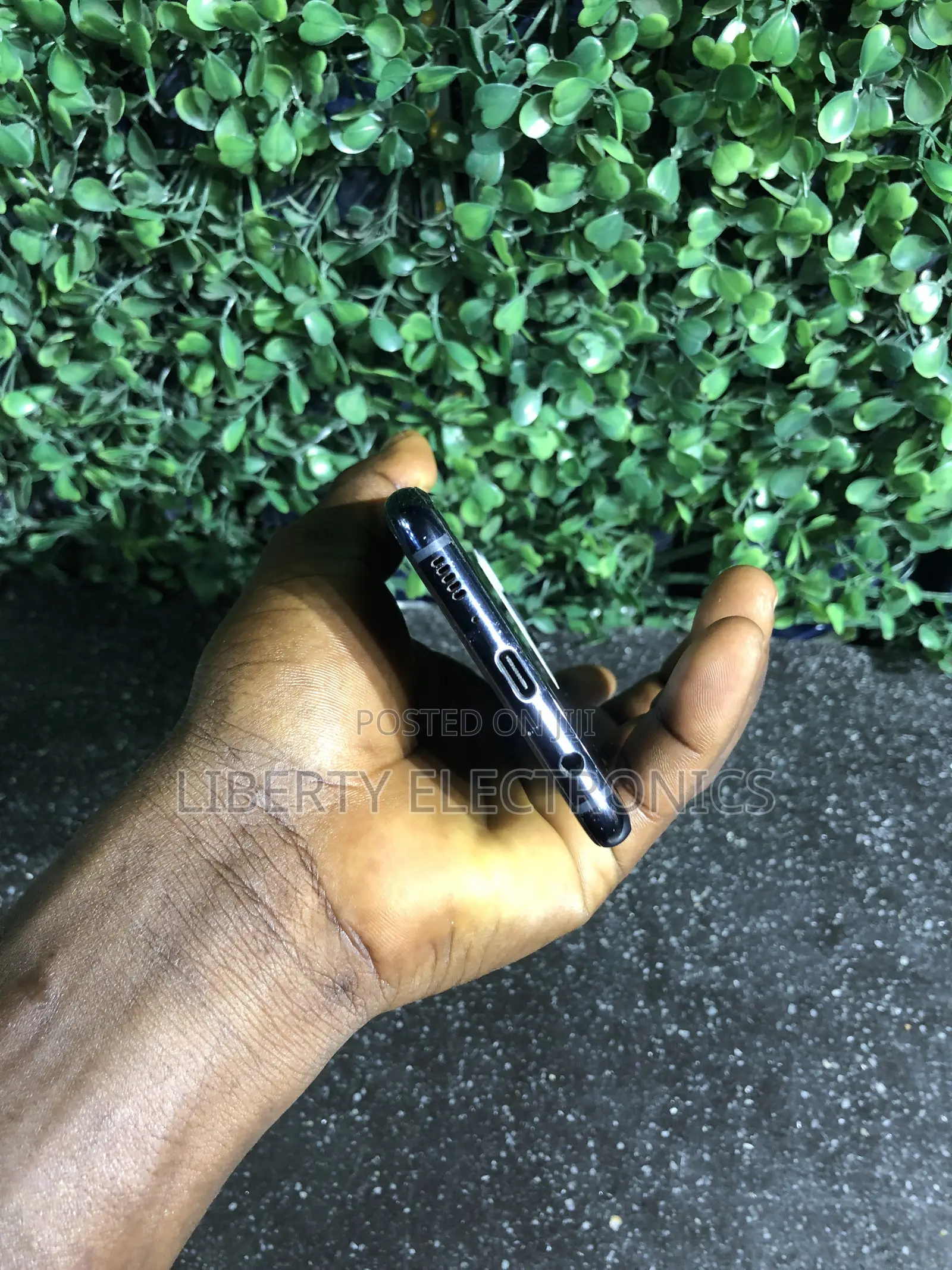 Samsung Galaxy S10e 128 GB Black