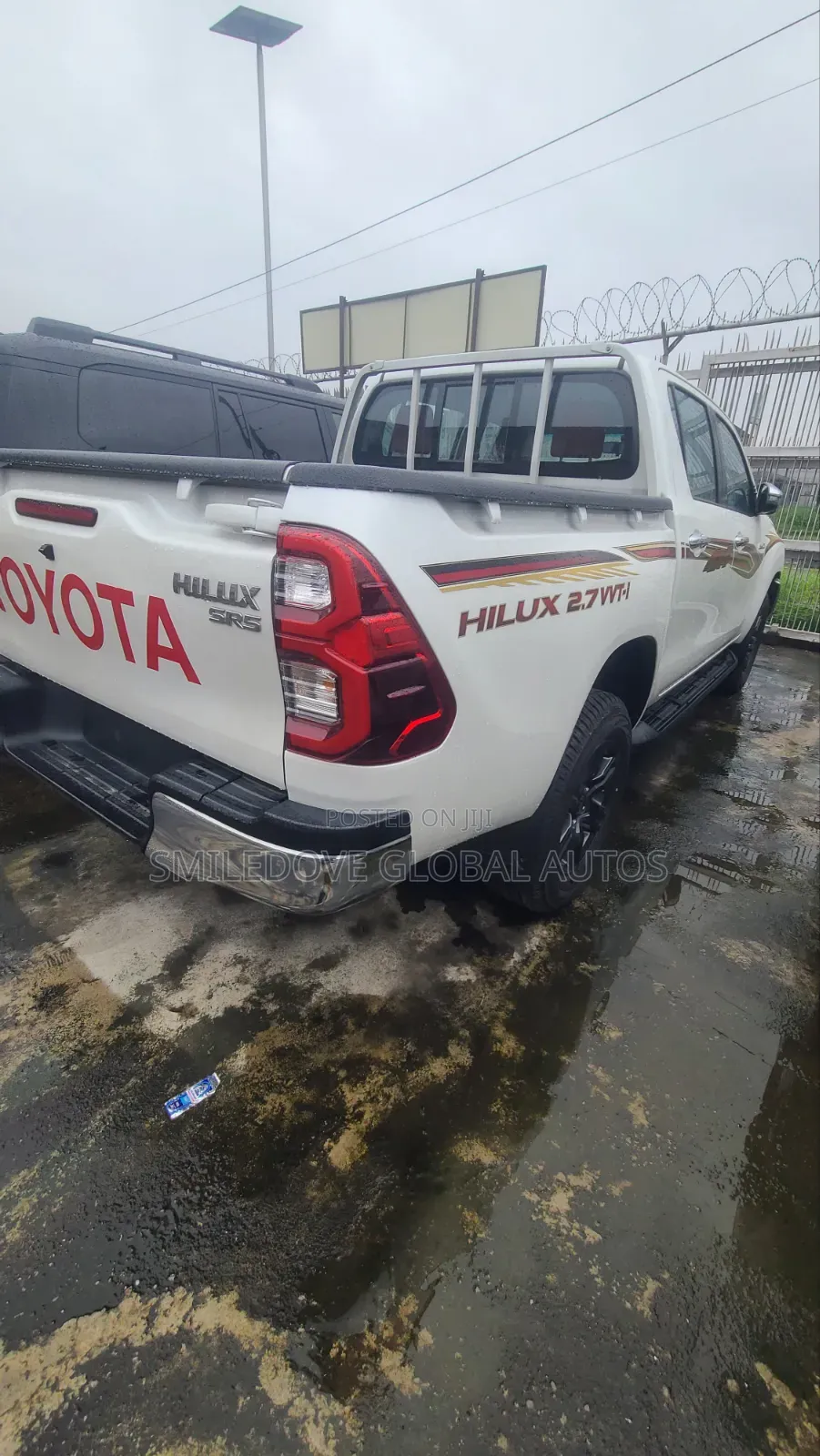 New Toyota Hilux 2025 White
