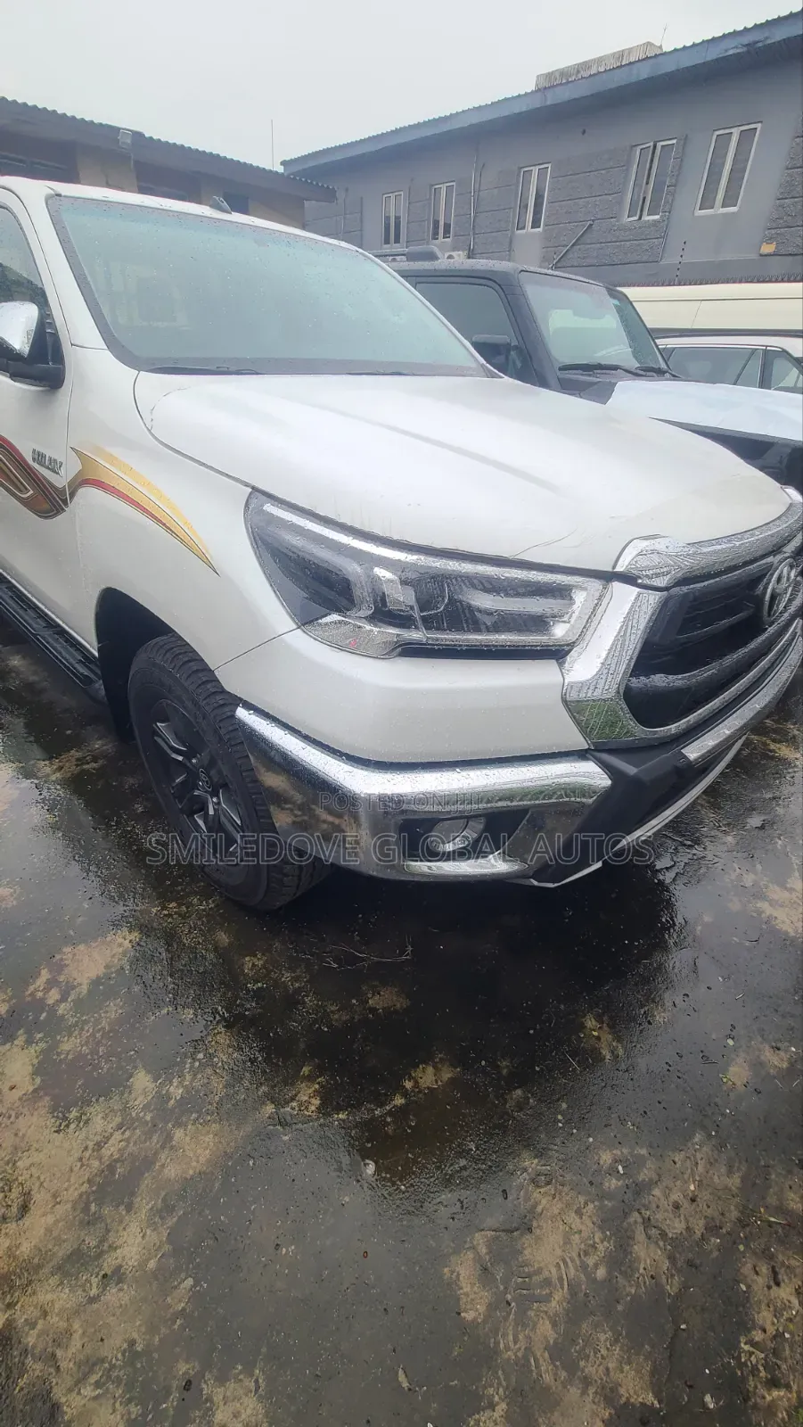New Toyota Hilux 2025 White