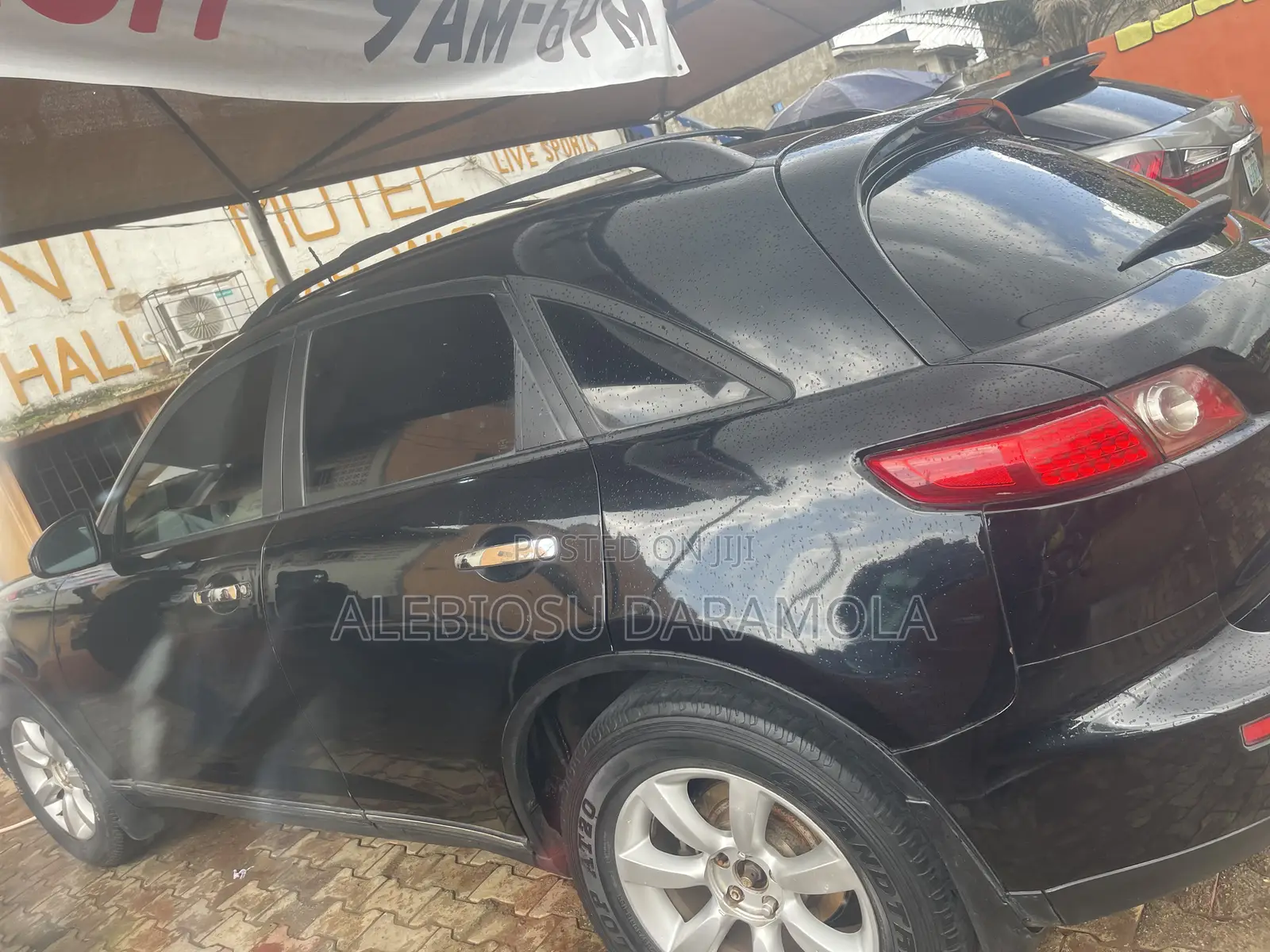 Infiniti FX35 Base 4x4 (3.5L 6cyl 7A) 2009 Black