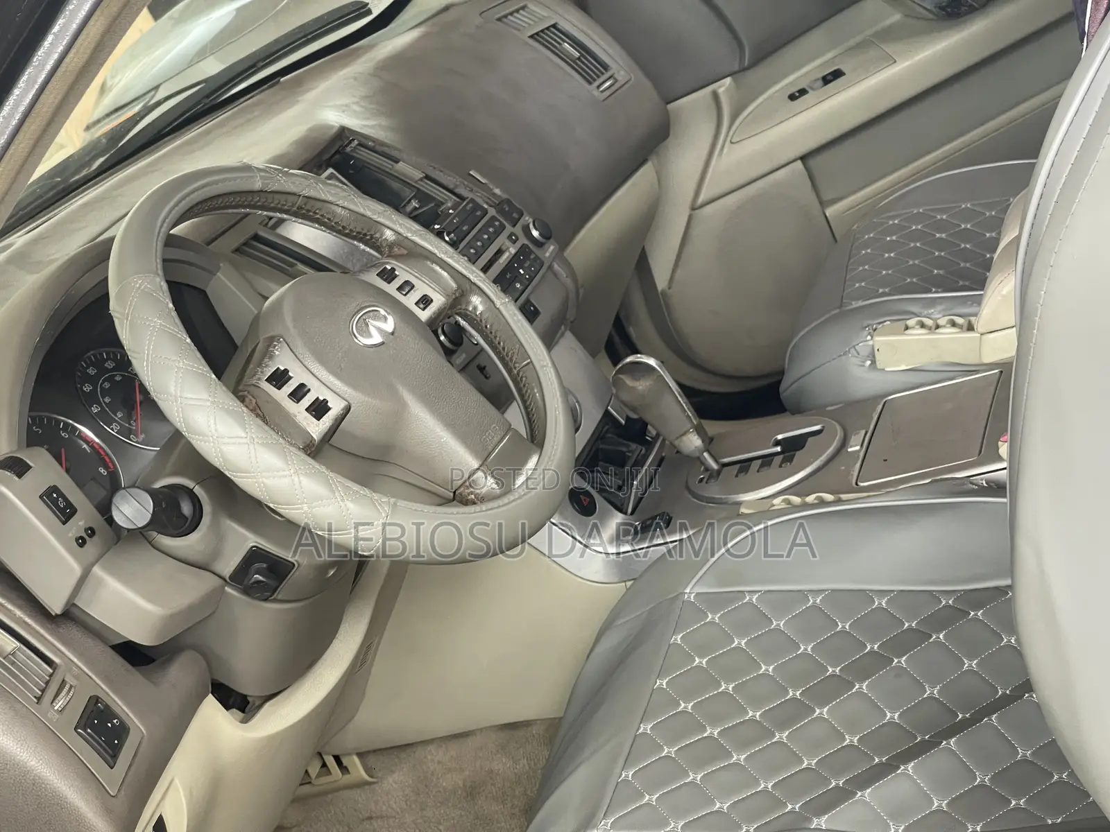 Infiniti FX35 Base 4x4 (3.5L 6cyl 7A) 2009 Black