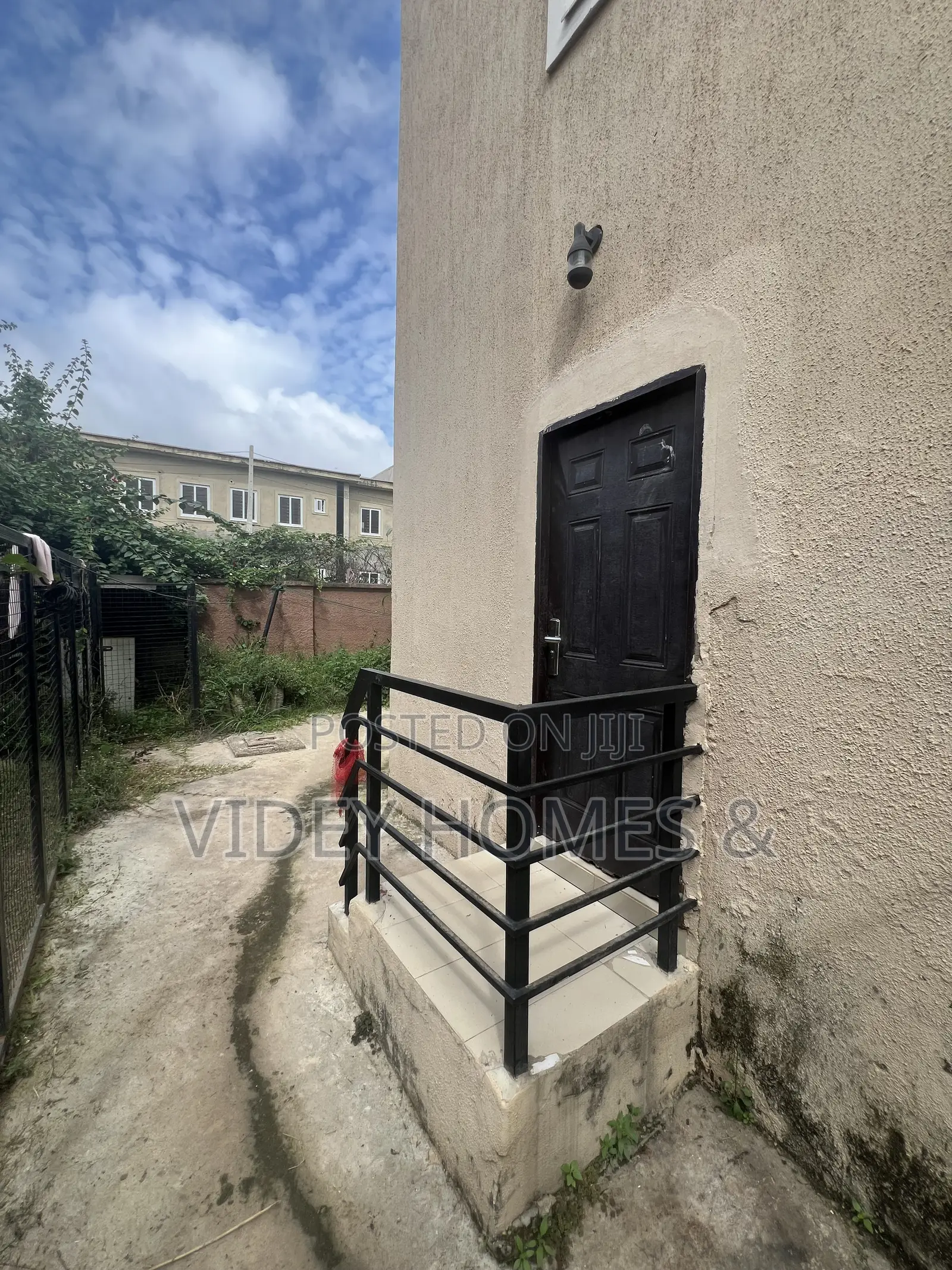 Studio Apartment in Urban Shelter, Lokogoma for rent