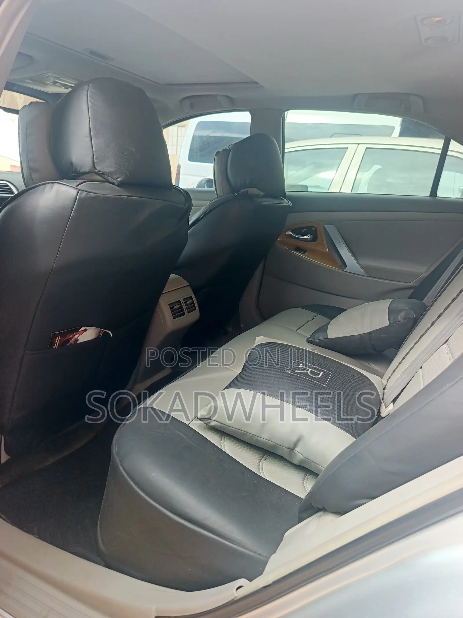 Toyota Camry 2.4 XLE 2008 Silver