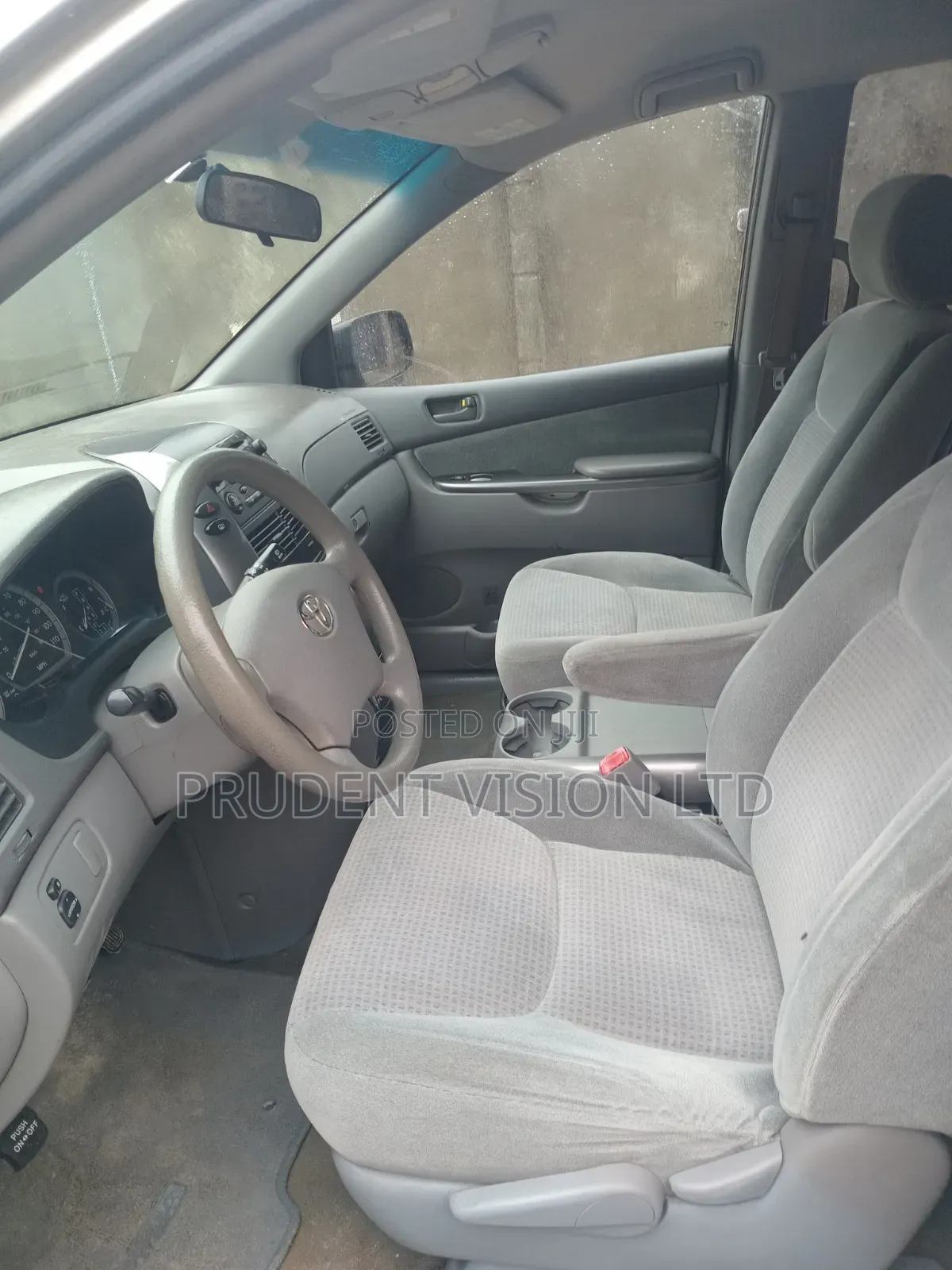Toyota Sienna CE AWD 2008 Gray