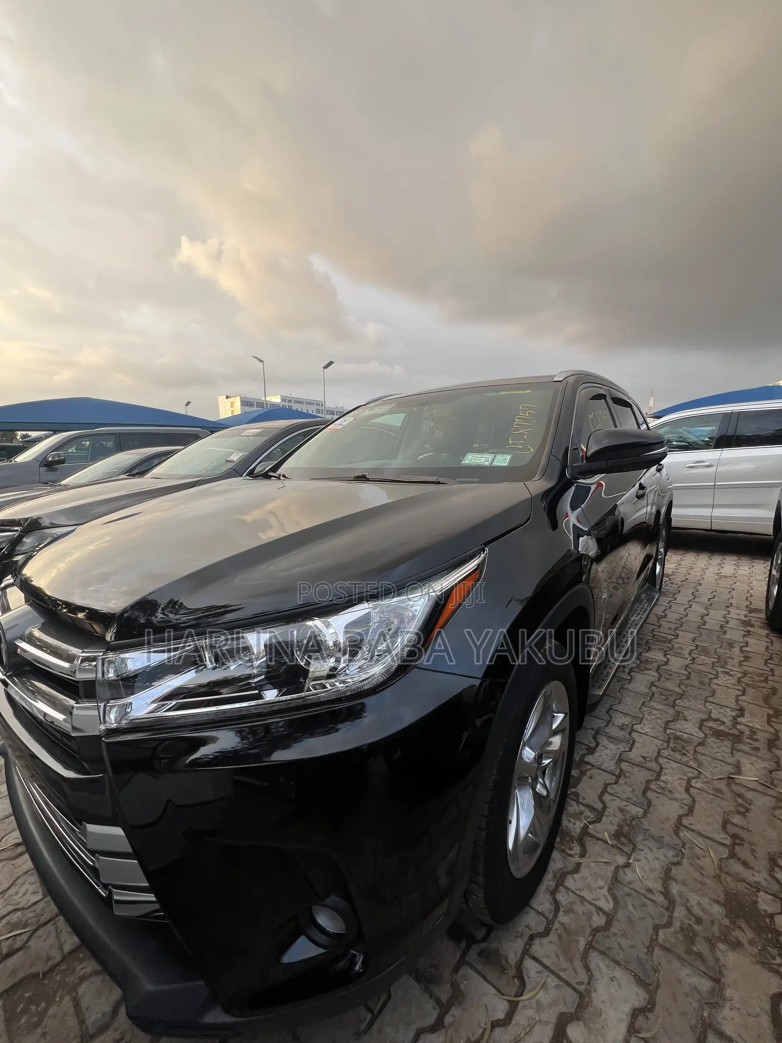 Toyota Highlander Limited 4x2 V6 (3.5L 6cyl 8A) 2018 Black