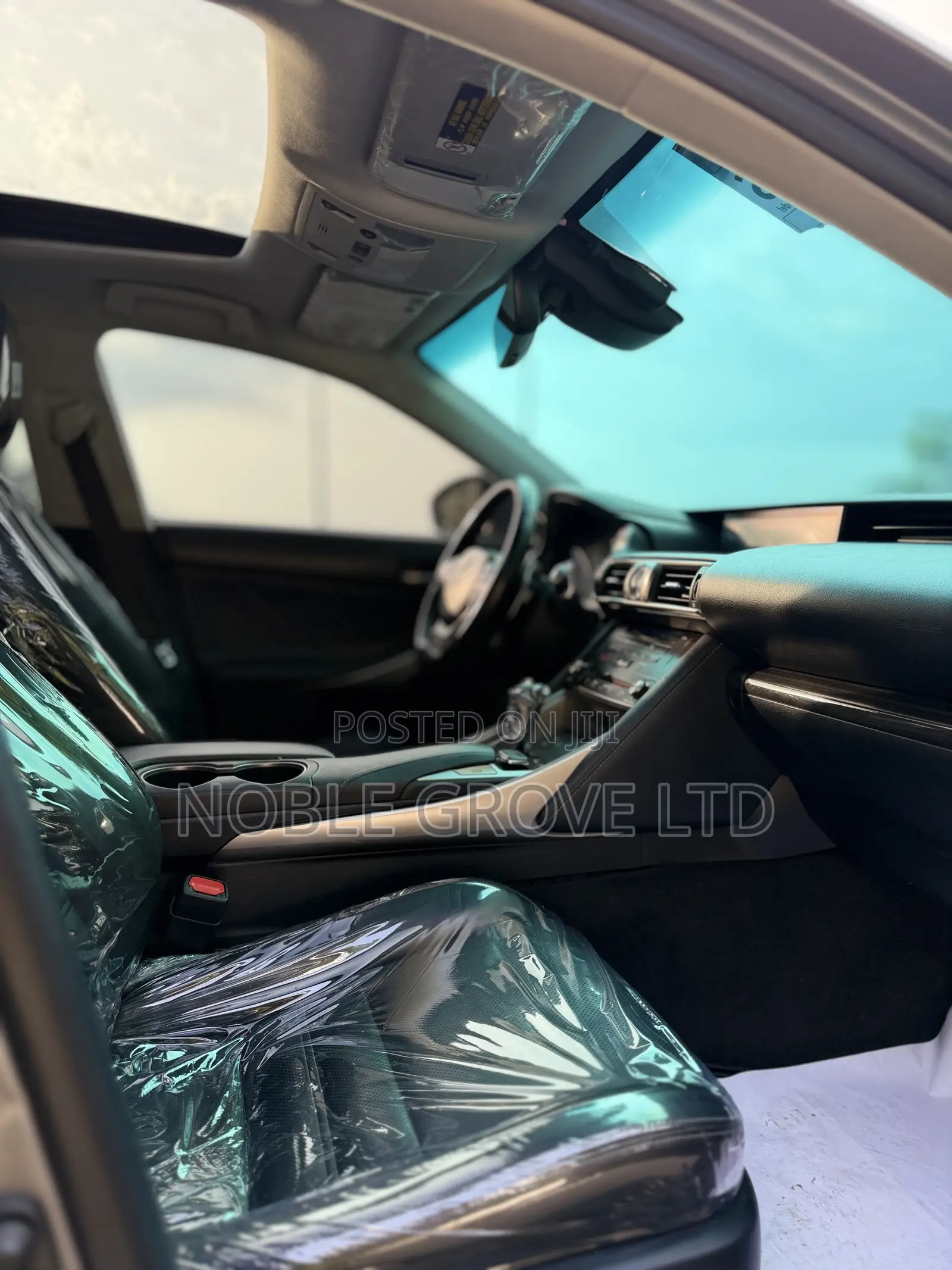 Lexus IS 300 AWD 2017 Gray