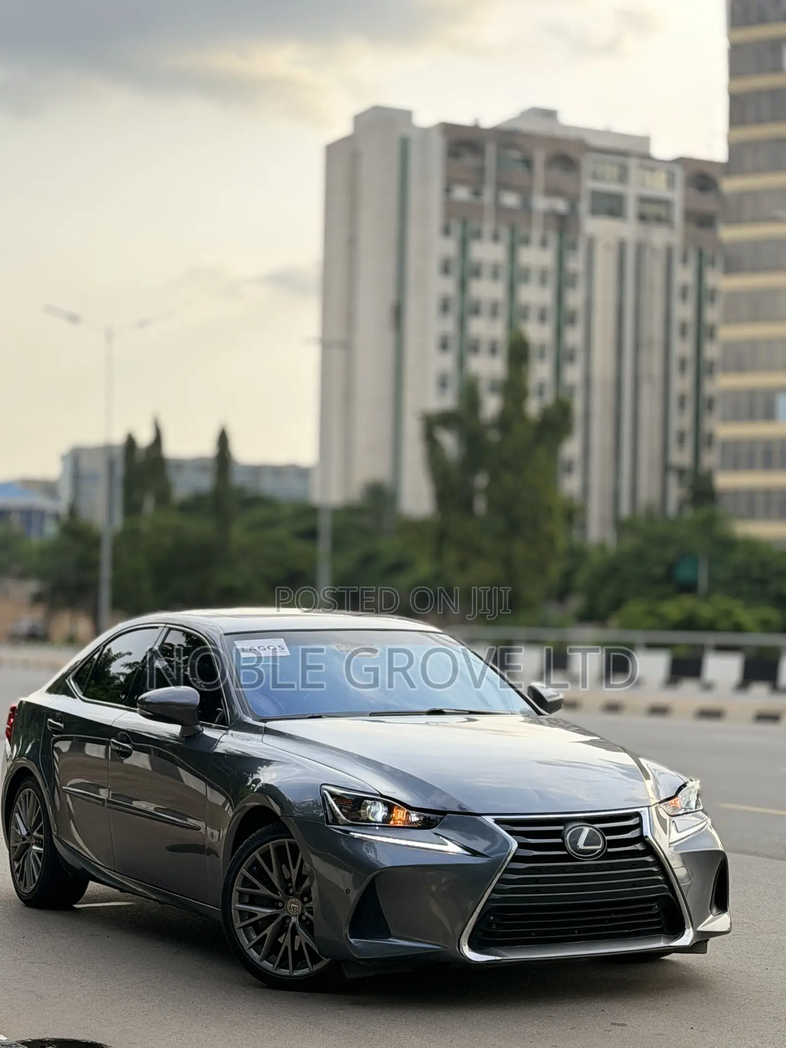Lexus IS 300 AWD 2017 Gray